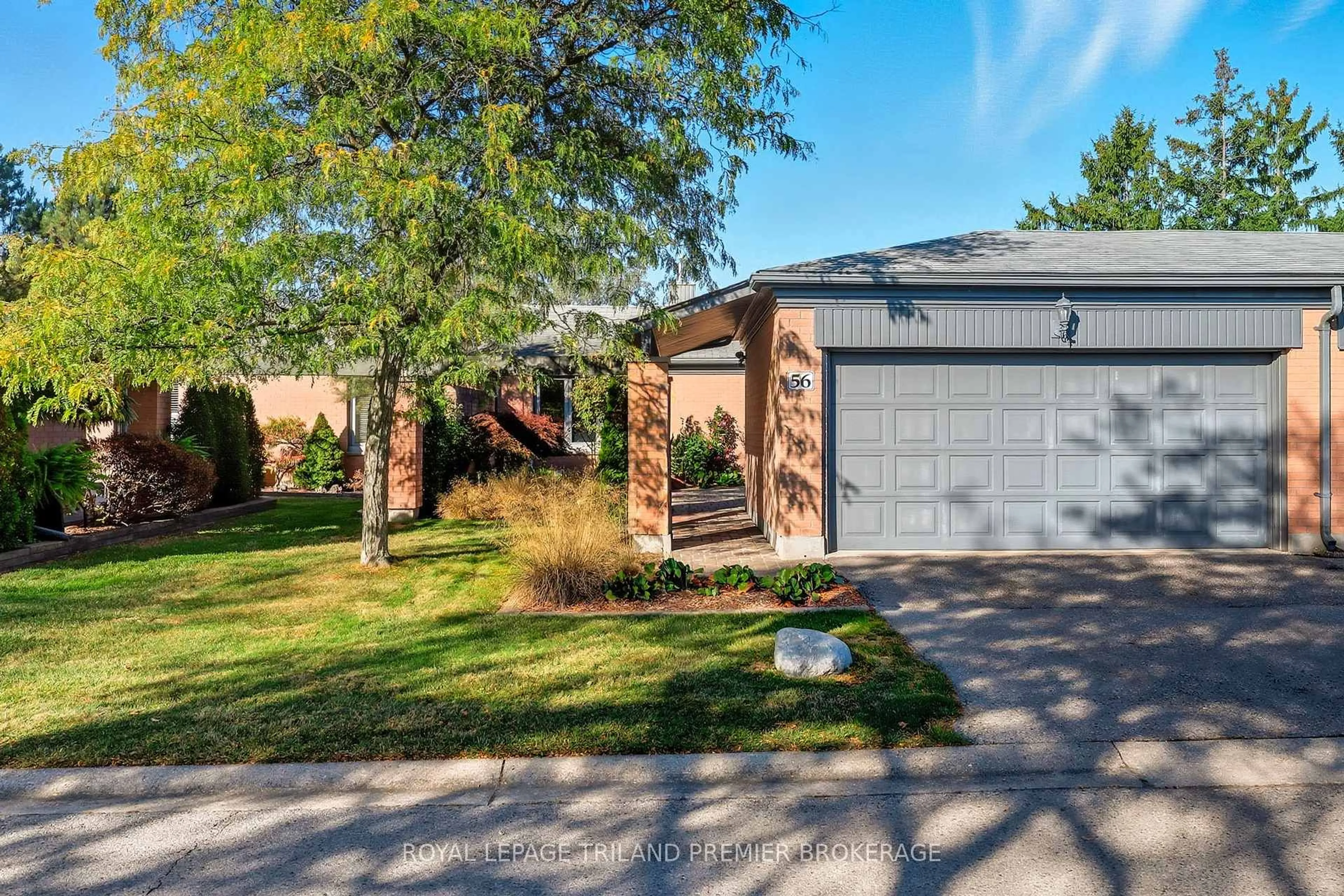 Home with brick exterior material, street for 50 Fiddlers Green Rd #56, London North Ontario N6H 4T4