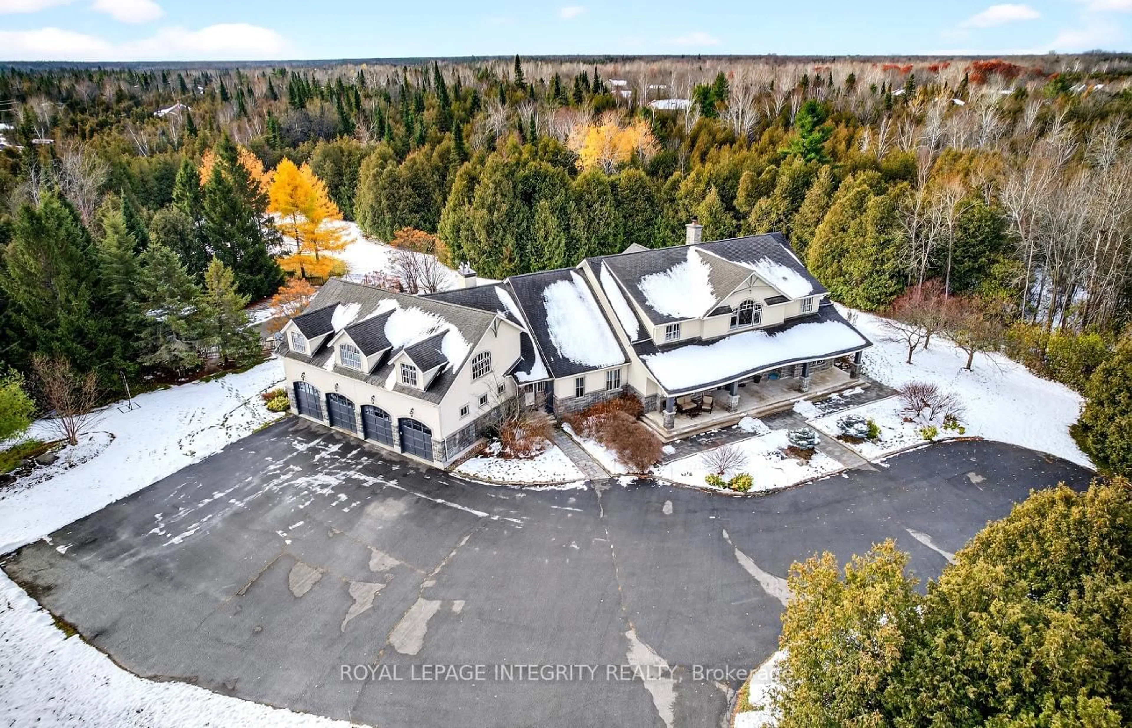 A pic from outside/outdoor area/front of a property/back of a property/a pic from drone, mountain view for 551 Richmond Rd, Ashton Ontario K0A 1B0