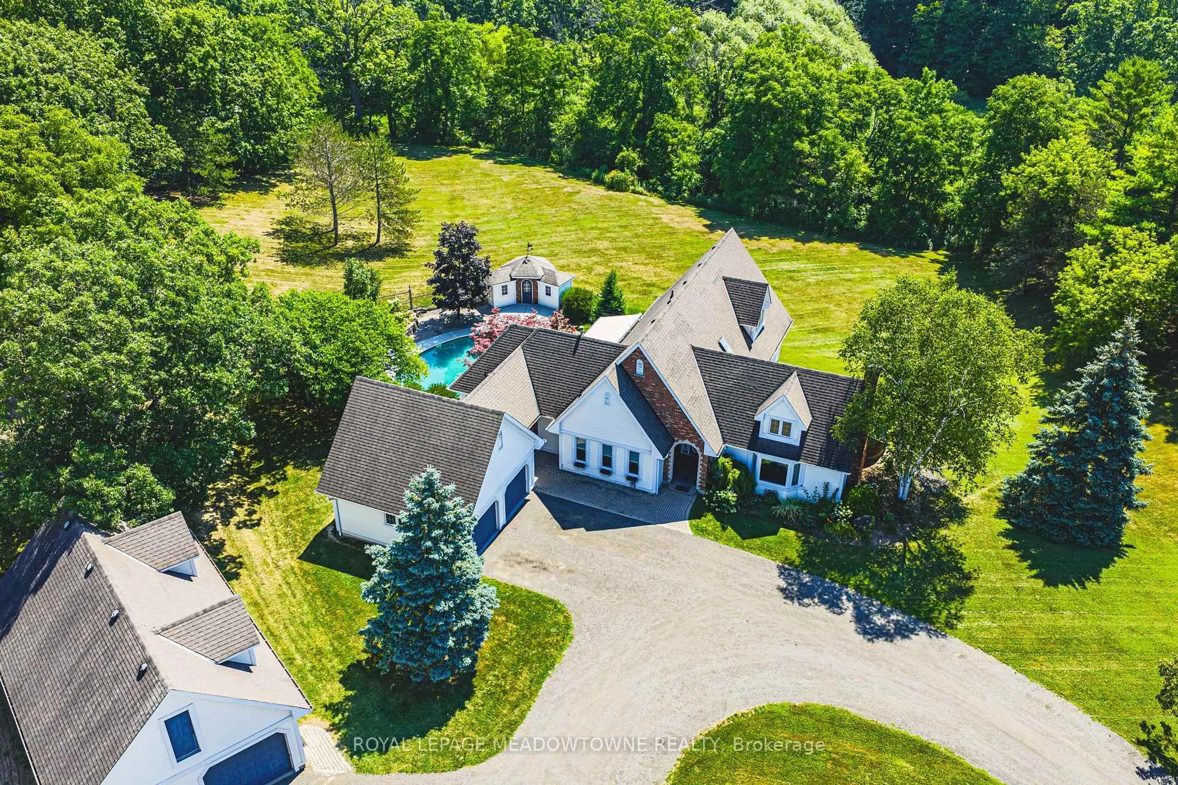 A pic from outside/outdoor area/front of a property/back of a property/a pic from drone, unknown for 2368 #17 Haldimand Rd, Haldimand Ontario N0A 1E0