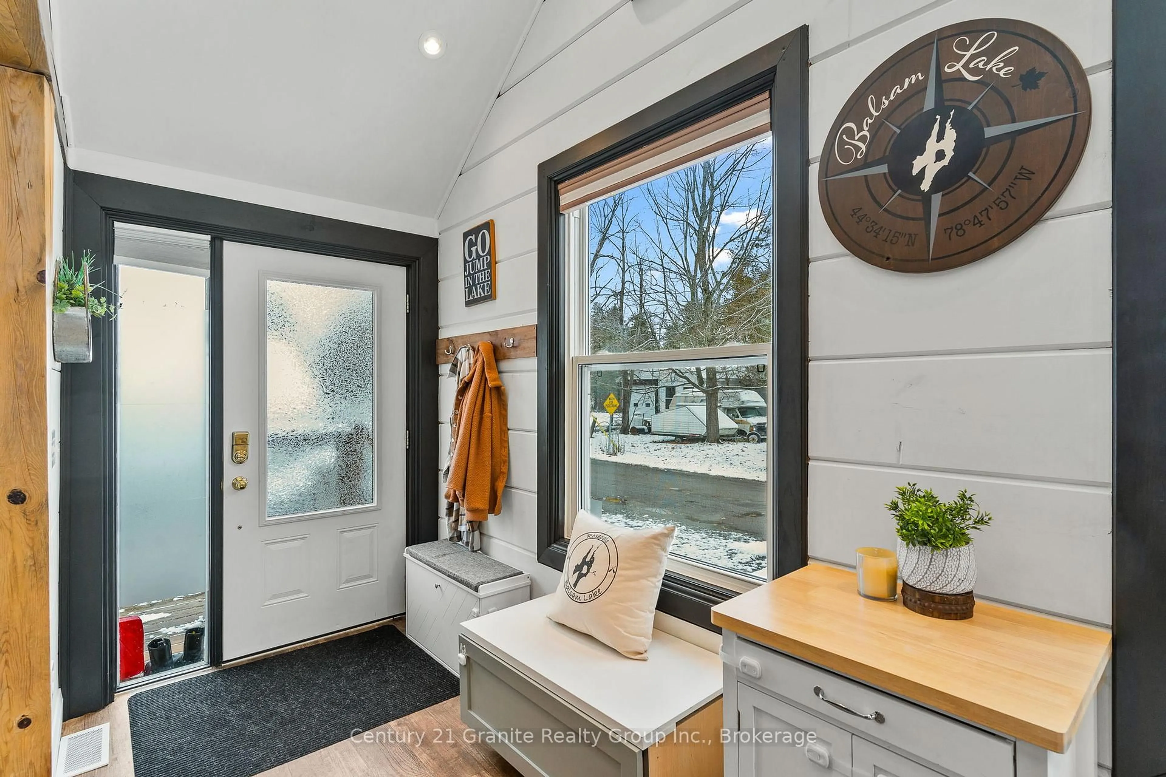Indoor entryway for 3 Lambs Lane, Kawartha Lakes Ontario K0M 1G0