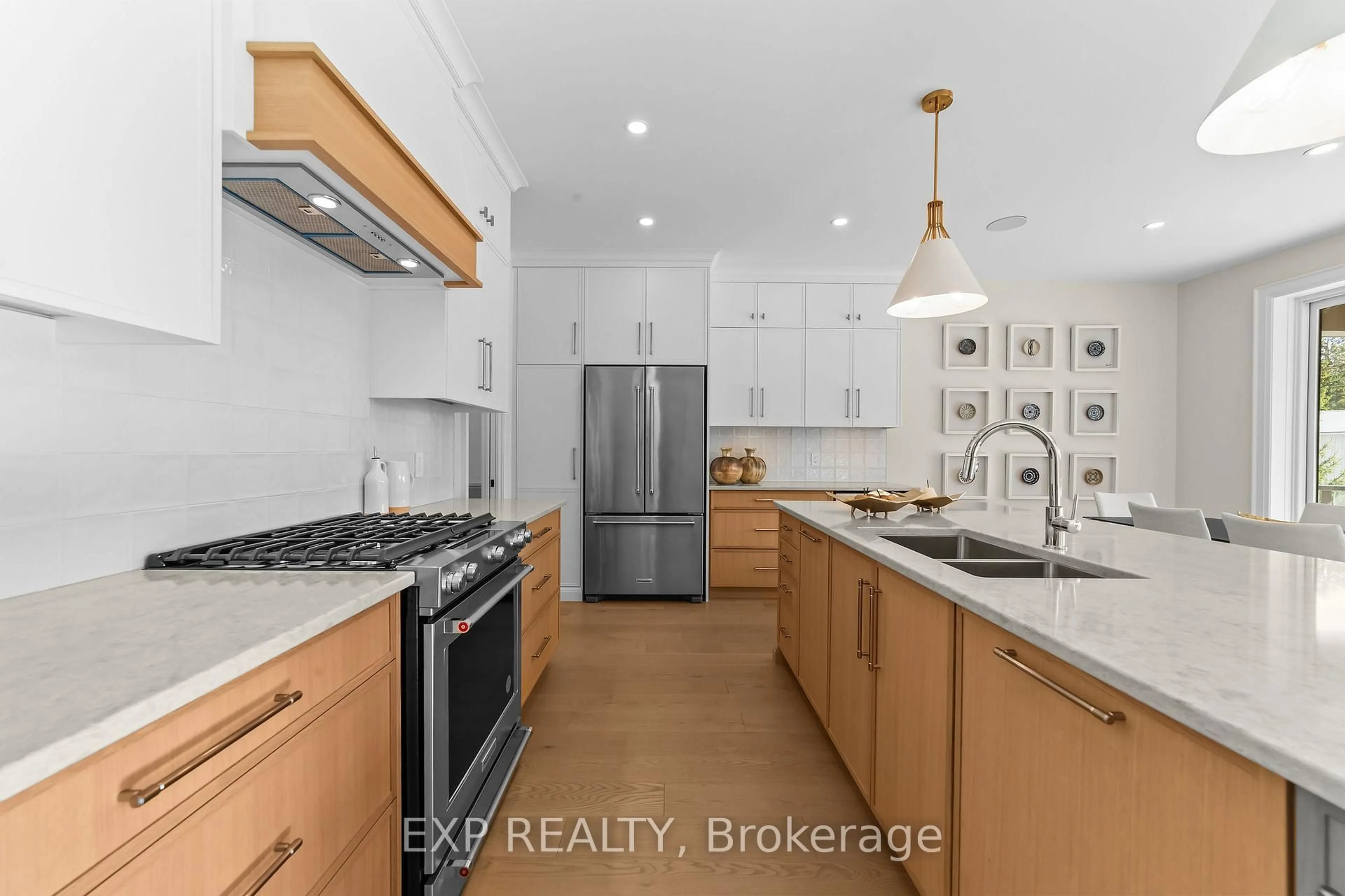 Open concept kitchen, ceramic/tile floor for 6881 Heathwoods Ave, London South Ontario N6P 1H5