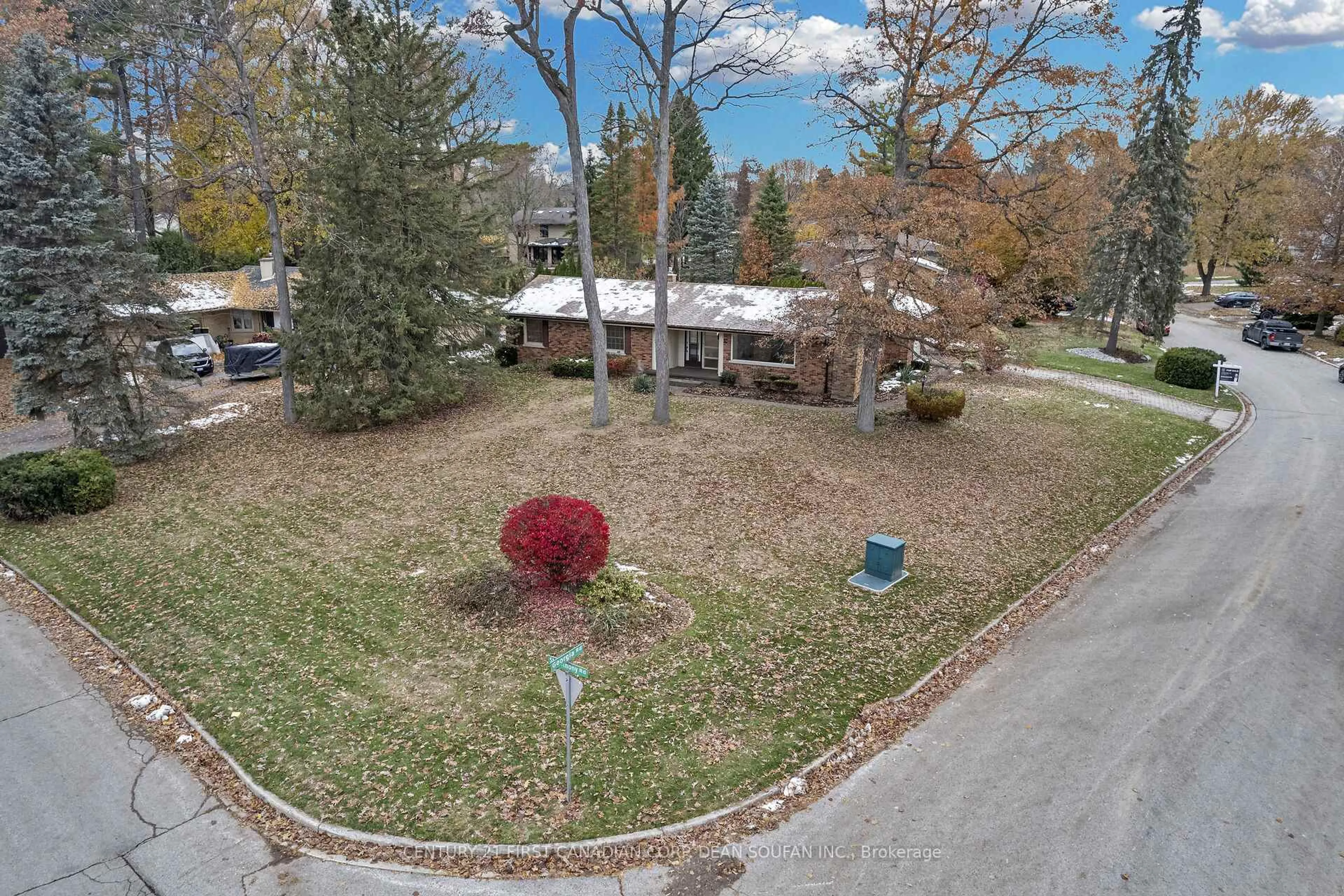 A pic from outside/outdoor area/front of a property/back of a property/a pic from drone, mountain view for 1149 St Anthony Rd, London North Ontario N6H 2R2