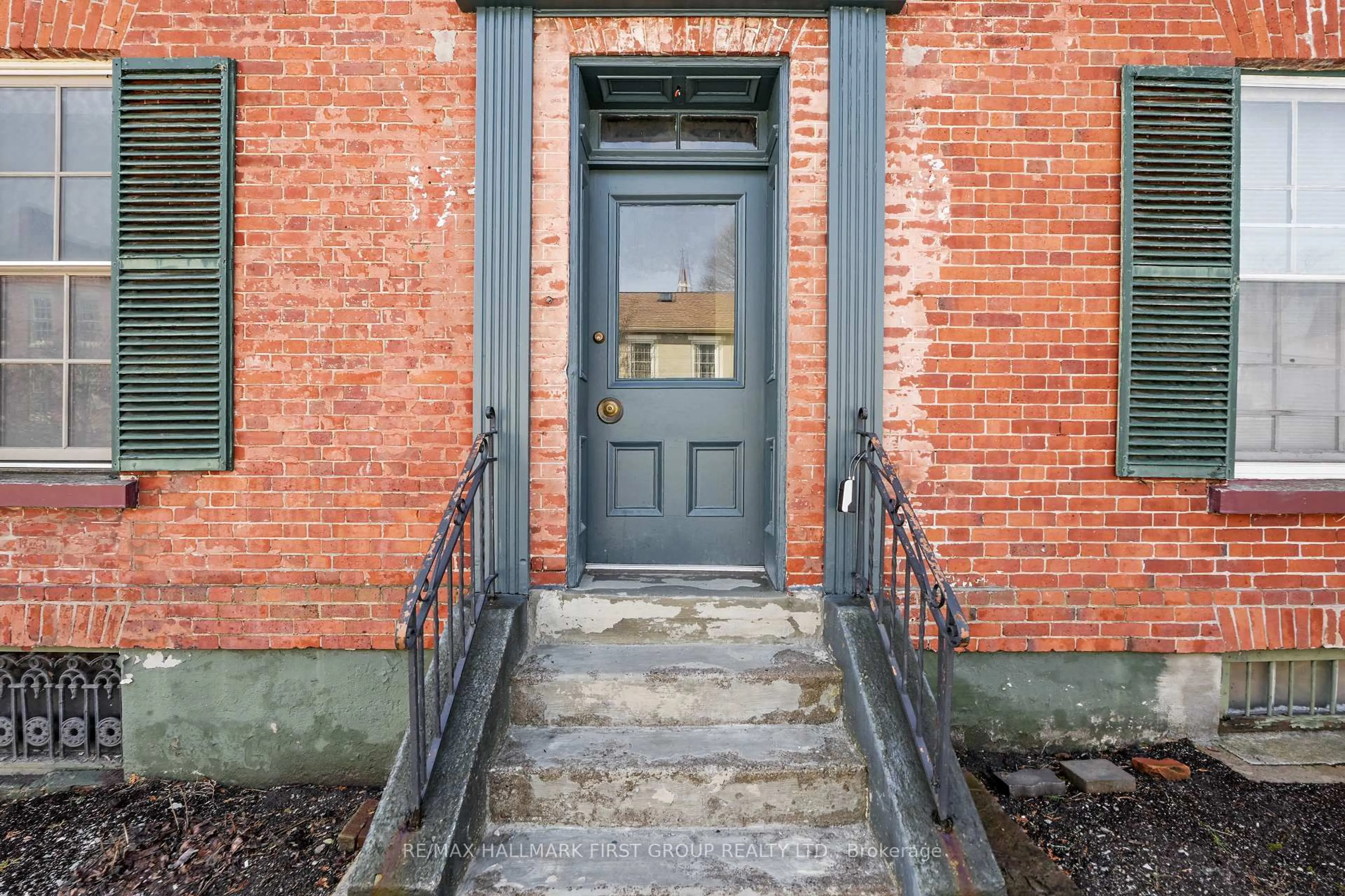 Unknown for 143 Walton St, Port Hope Ontario L1A 1N4