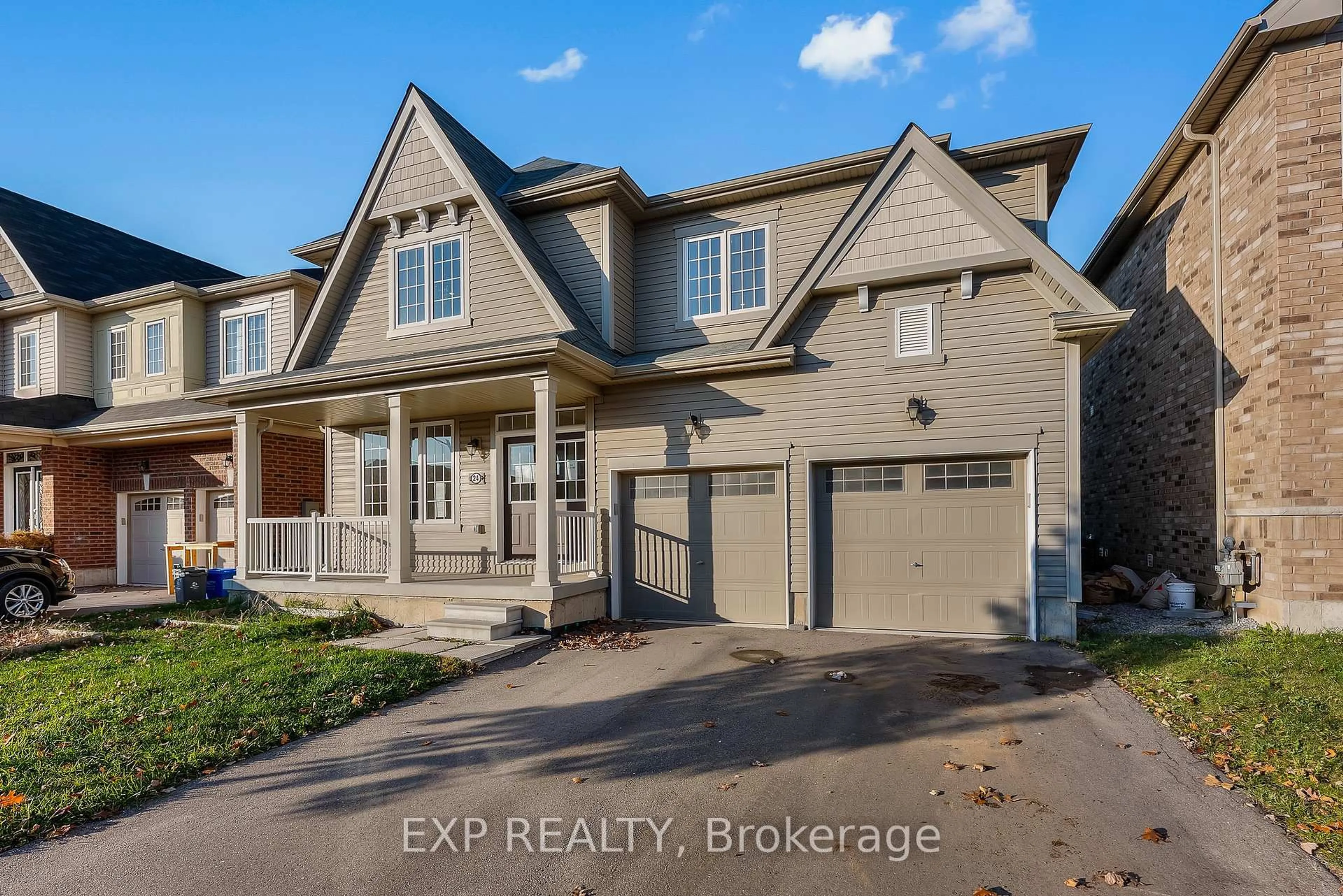 Home with brick exterior material, street for 24 Esther Cres, Thorold Ontario L3B 5N5