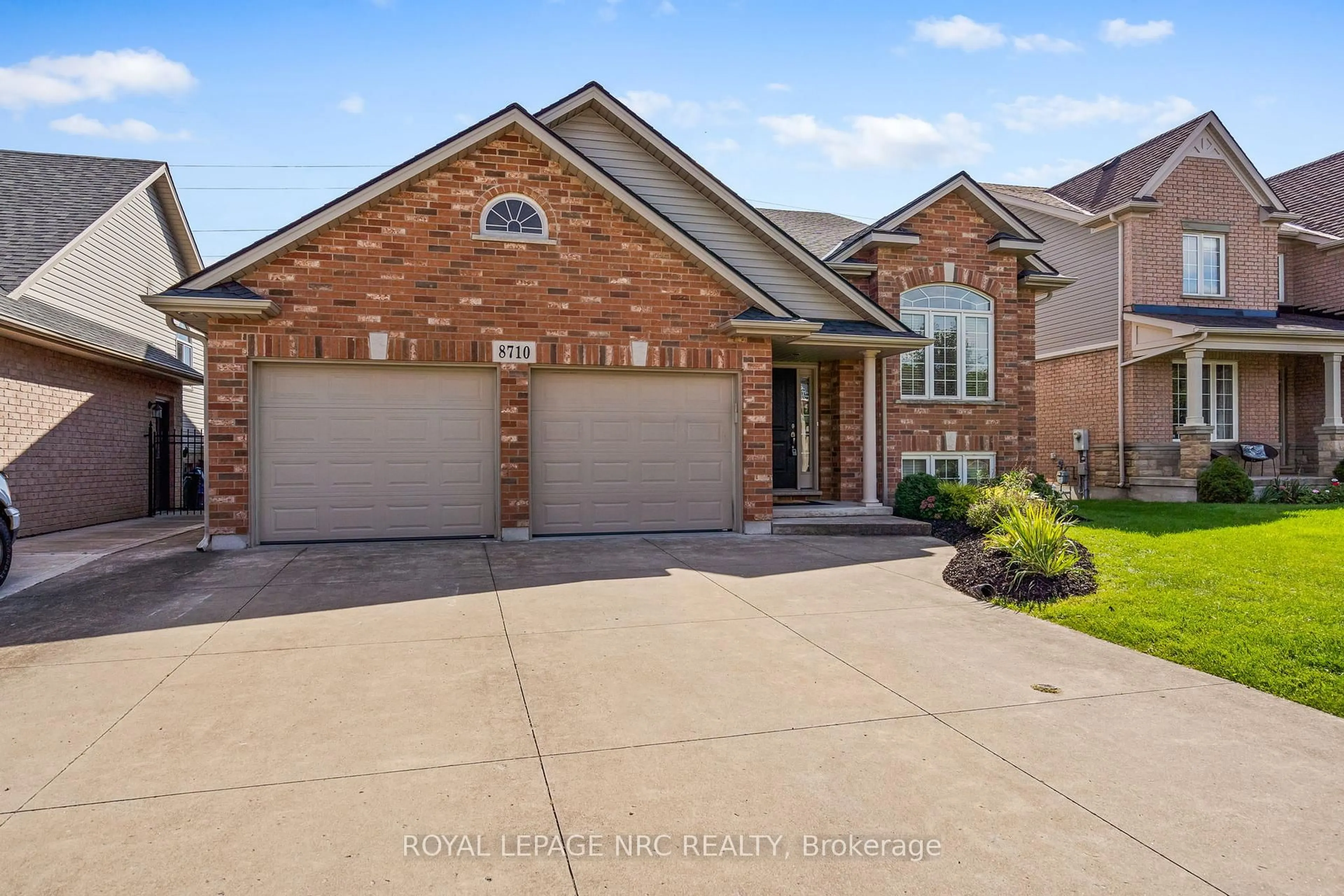 Home with brick exterior material, street for 8710 Milomir St, Niagara Falls Ontario L2H 0A7