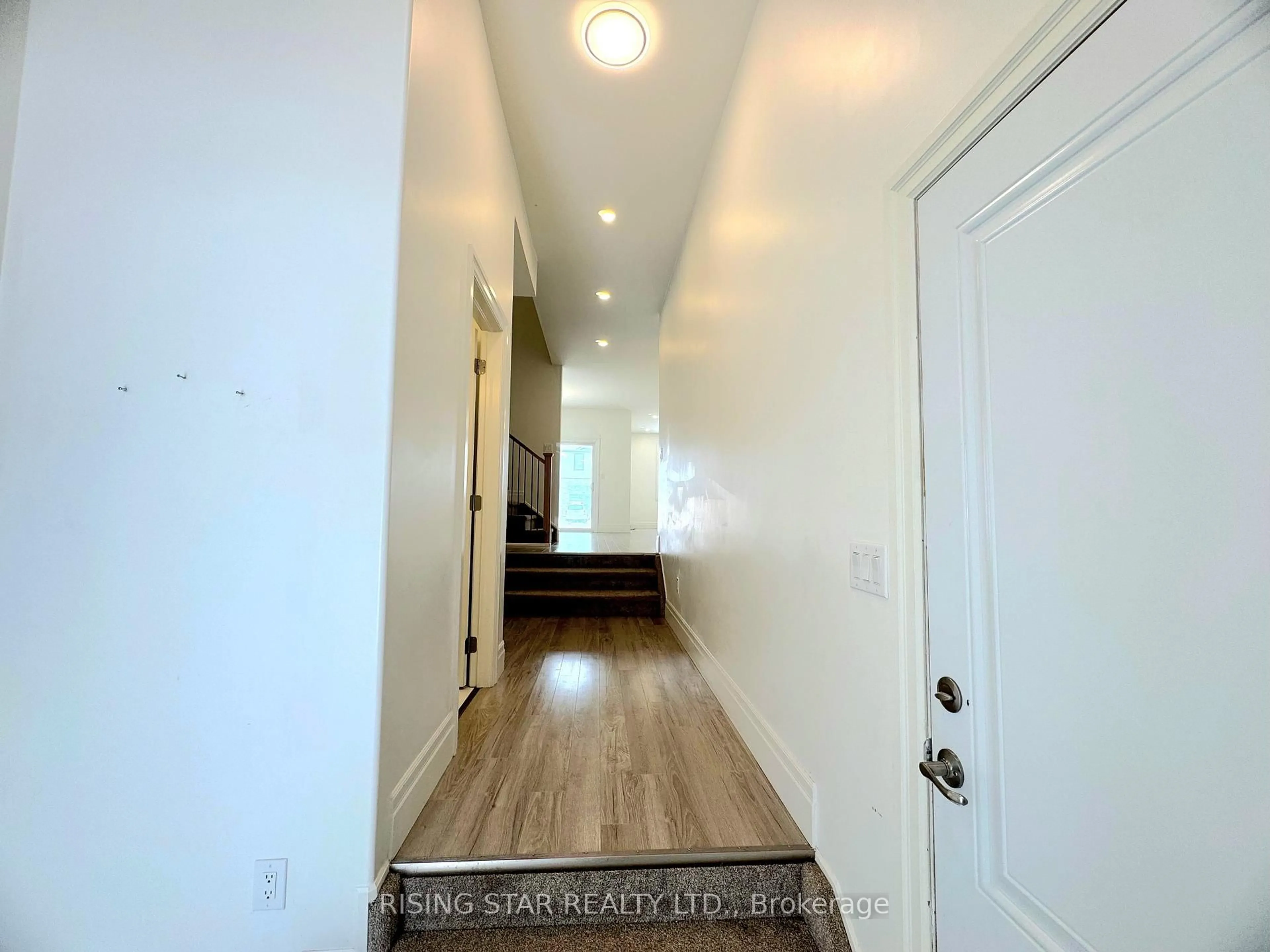 Indoor entryway for 56 Markland Ave, Prince Edward County Ontario K0K 2T0