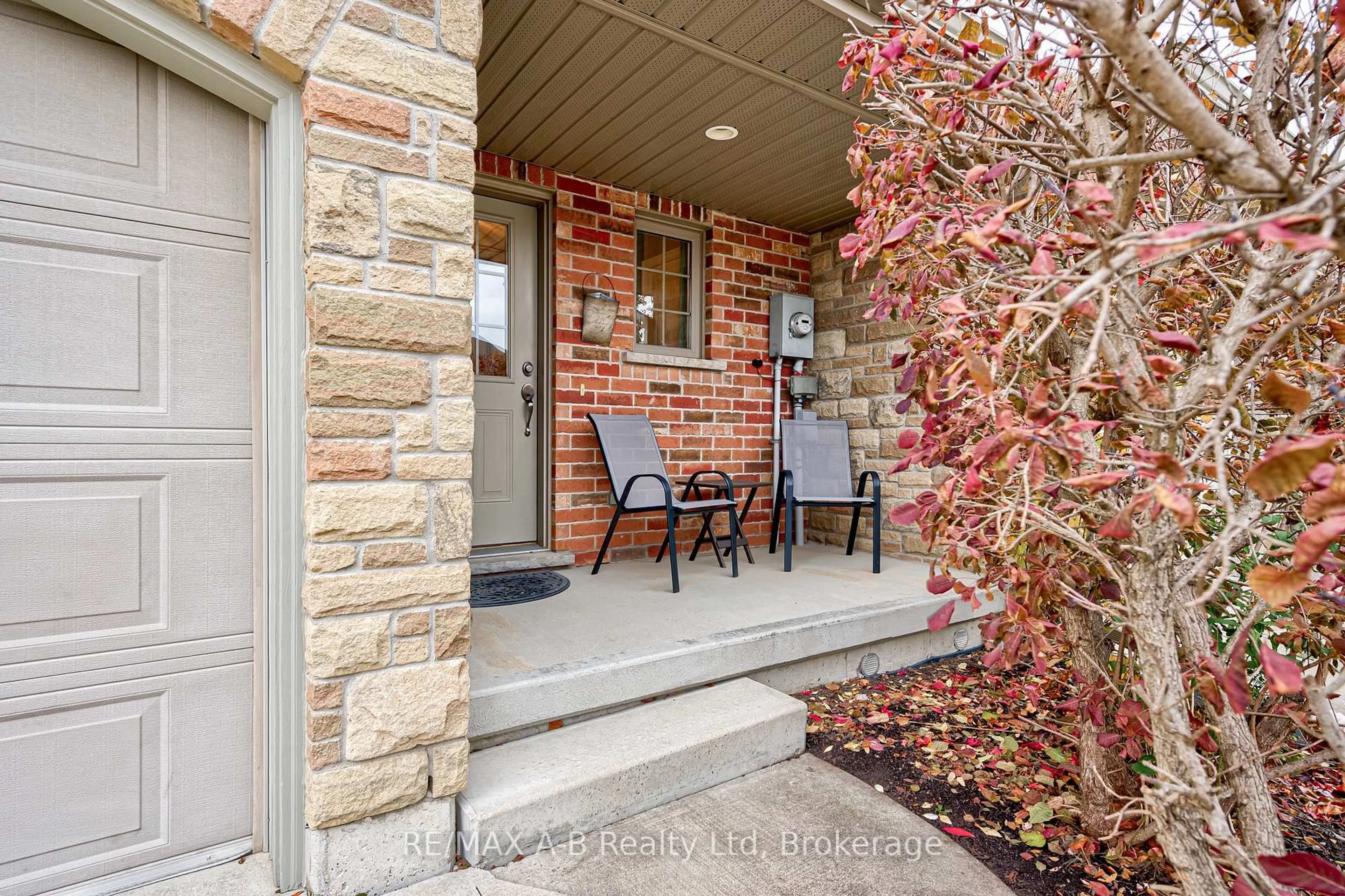 Unknown for 20 Harrison St, Stratford Ontario N5A 0A4