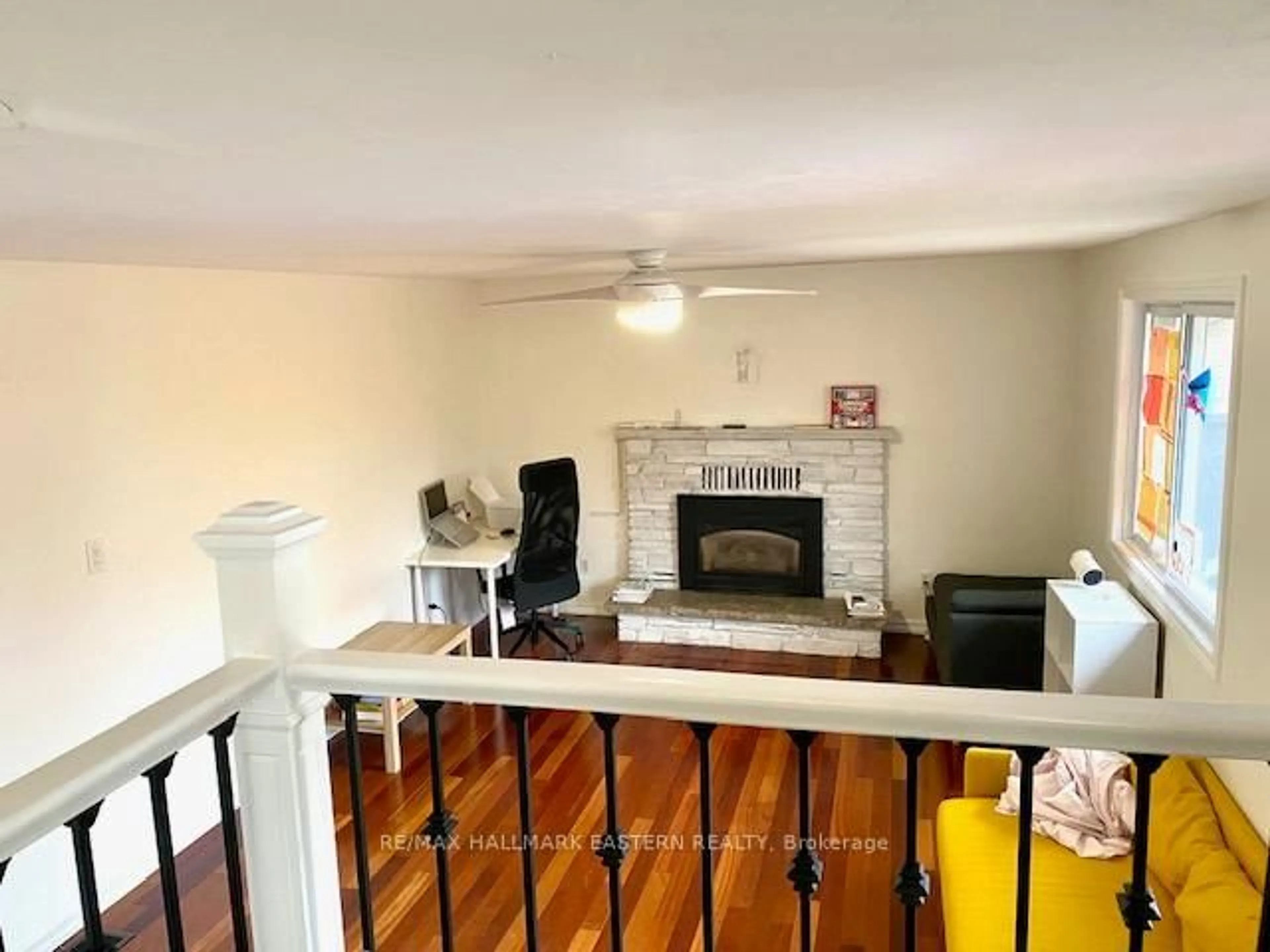 A pic of a room for 1186 Cartier Blvd, Peterborough Ontario K9H 6S1