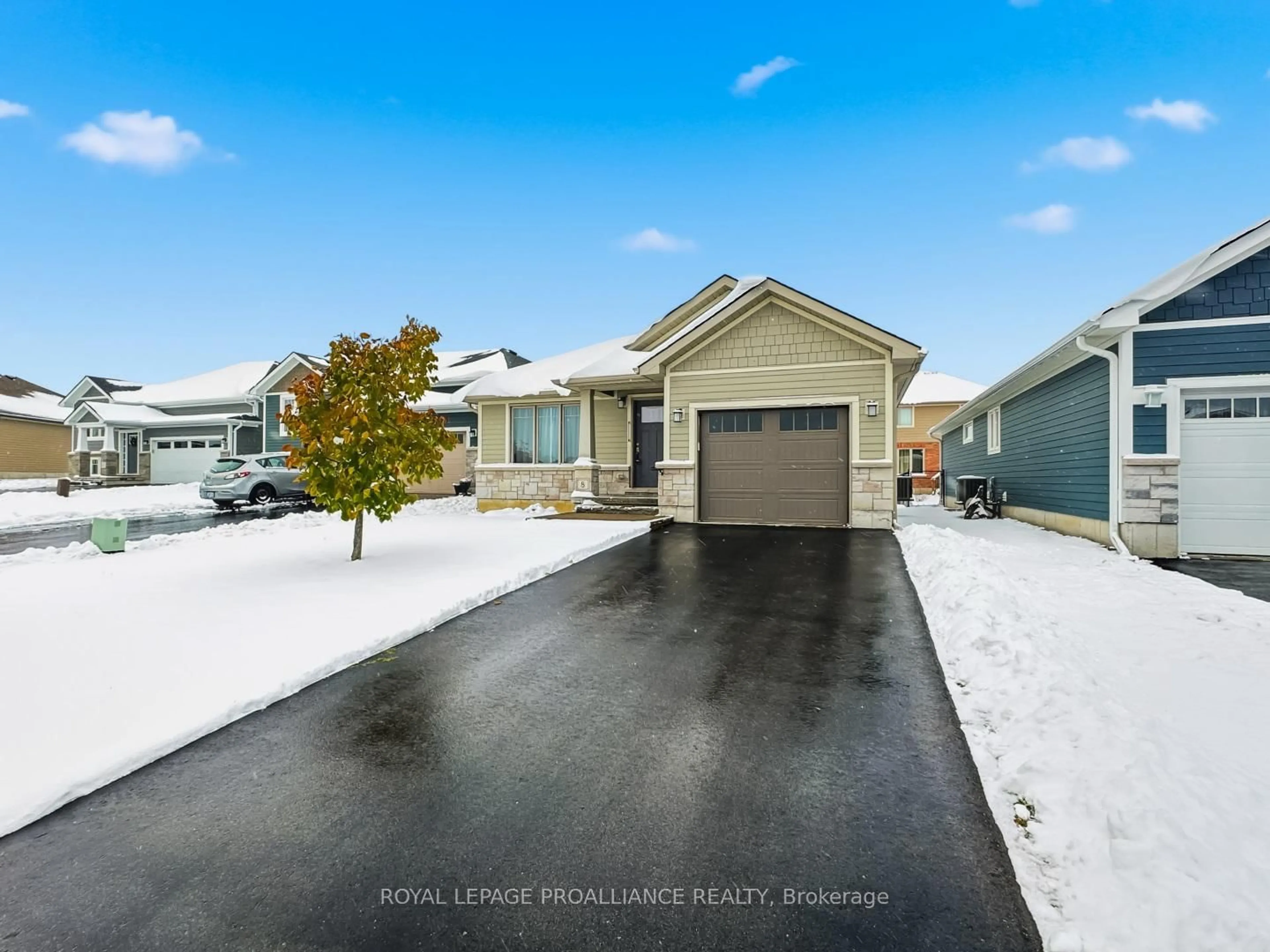 Unknown for 8 Tessa Blvd, Belleville Ontario K8N 4Z5