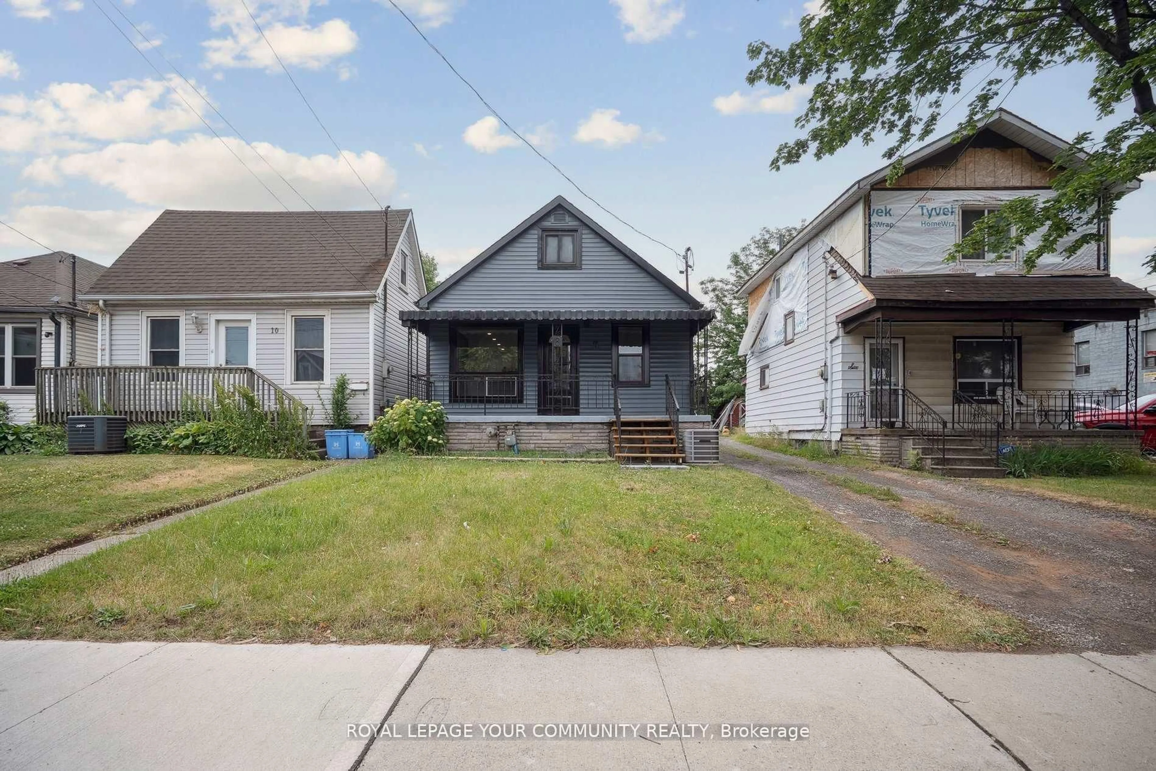 Unknown for 8 Merchison Ave, Hamilton Ontario L8H 3C9