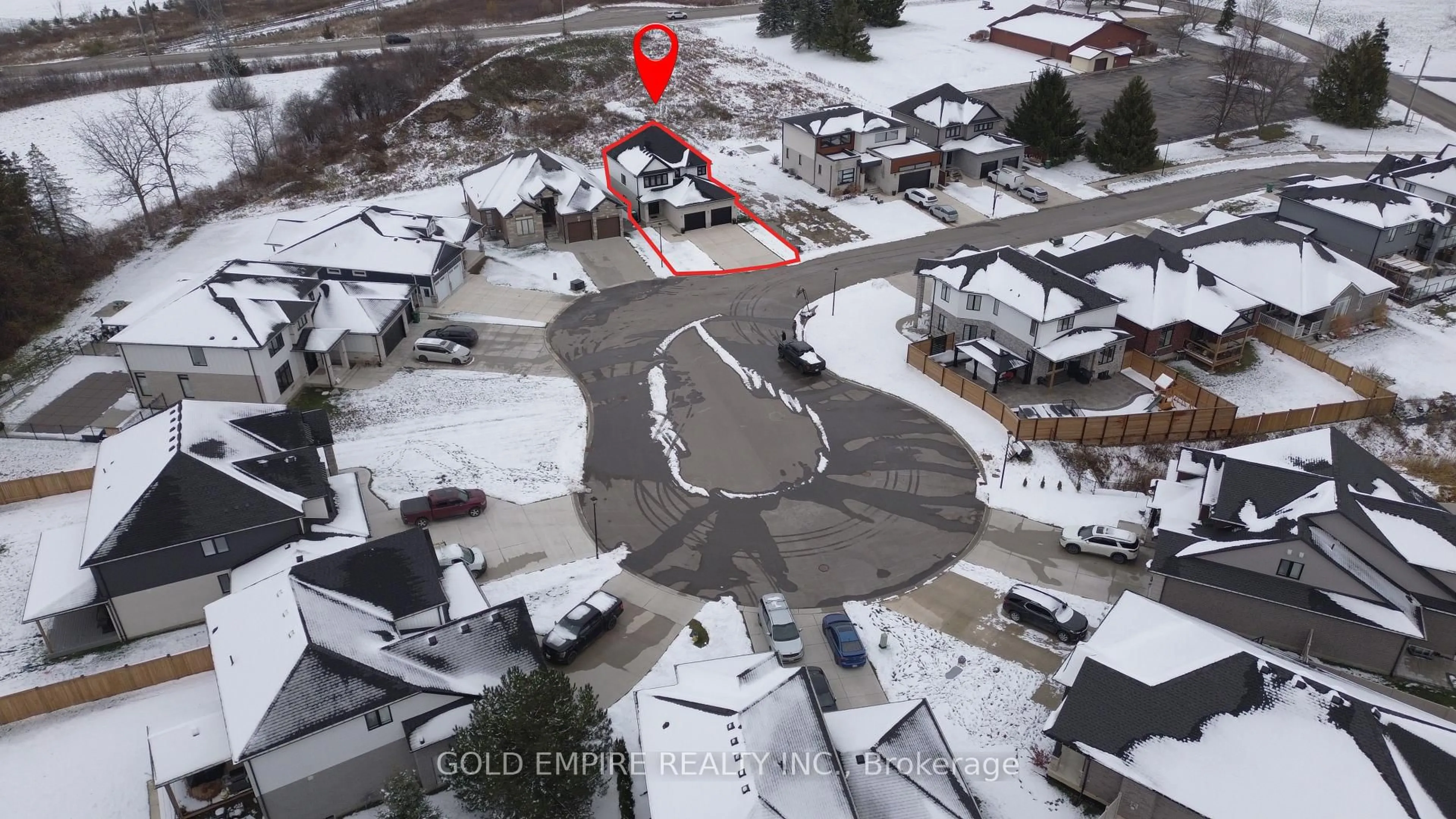 A pic from outside/outdoor area/front of a property/back of a property/a pic from drone, street for 12 REA Crt, Southwold Ontario N6L 1M1
