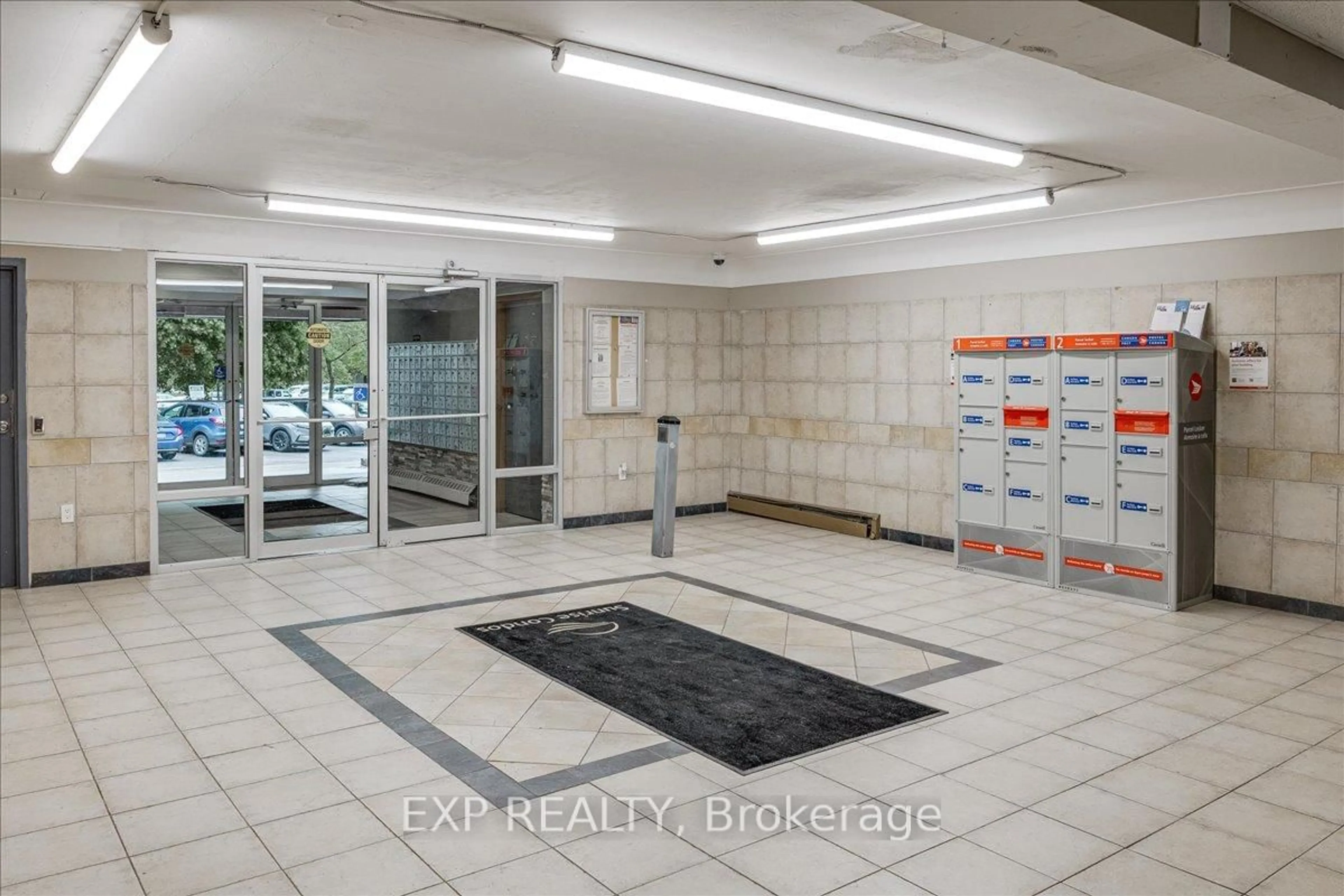 Unknown for 583 Mornington Ave #811, London East Ontario N5Y 3E9