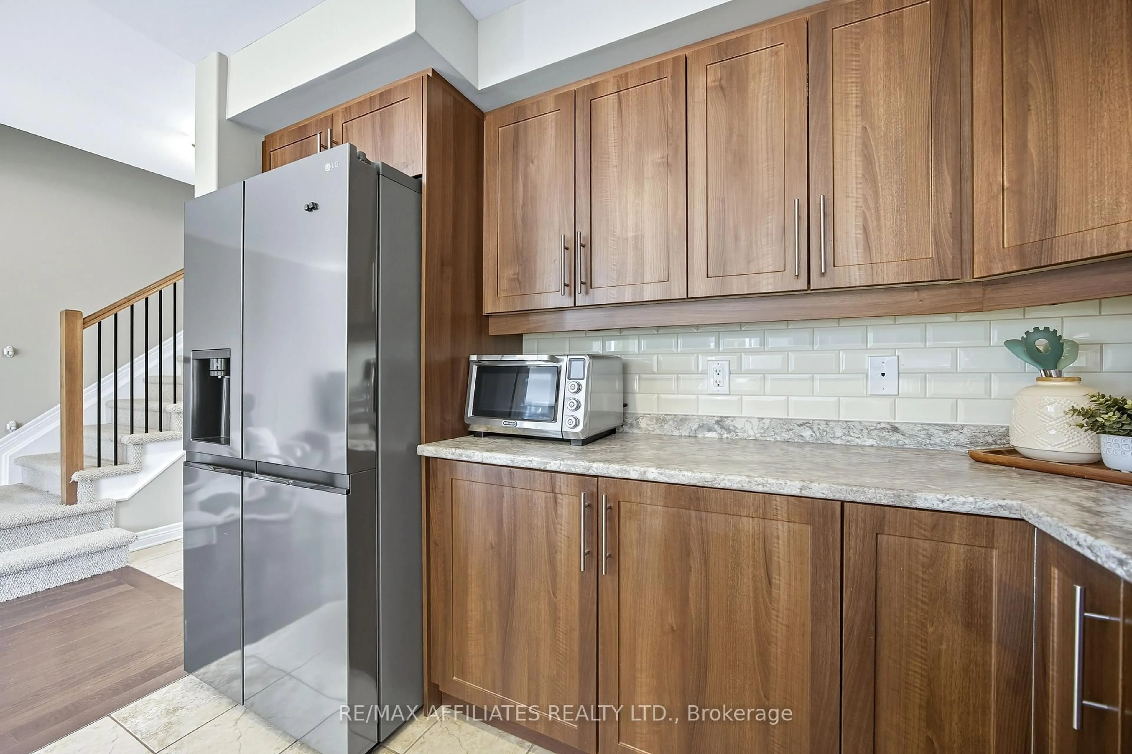 Standard kitchen, ceramic/tile floor for 32 Code Cres, Carleton Place Ontario K7C 4J7