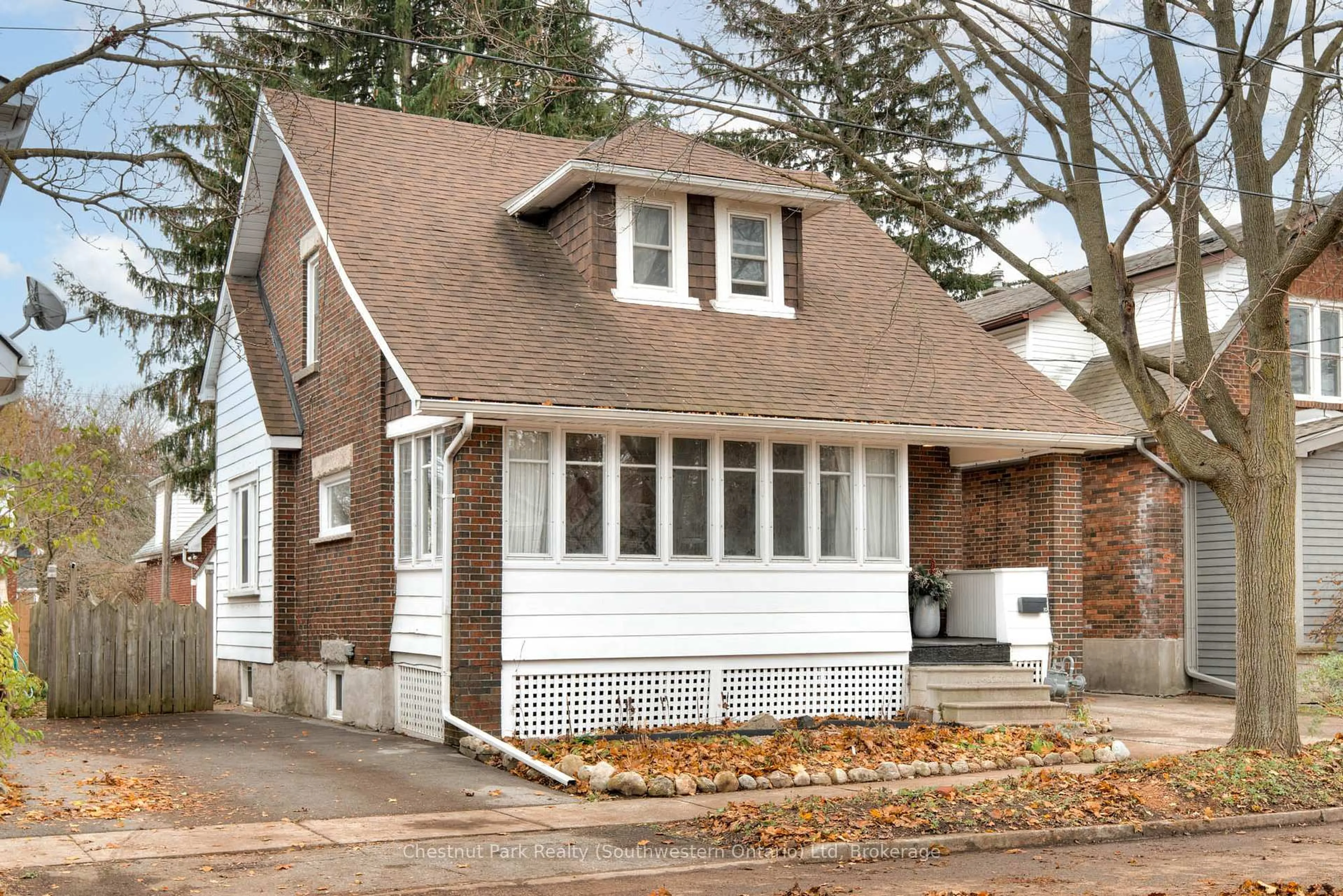 Home with vinyl exterior material, street for 19 Stull Ave, Guelph Ontario N1H 1N2