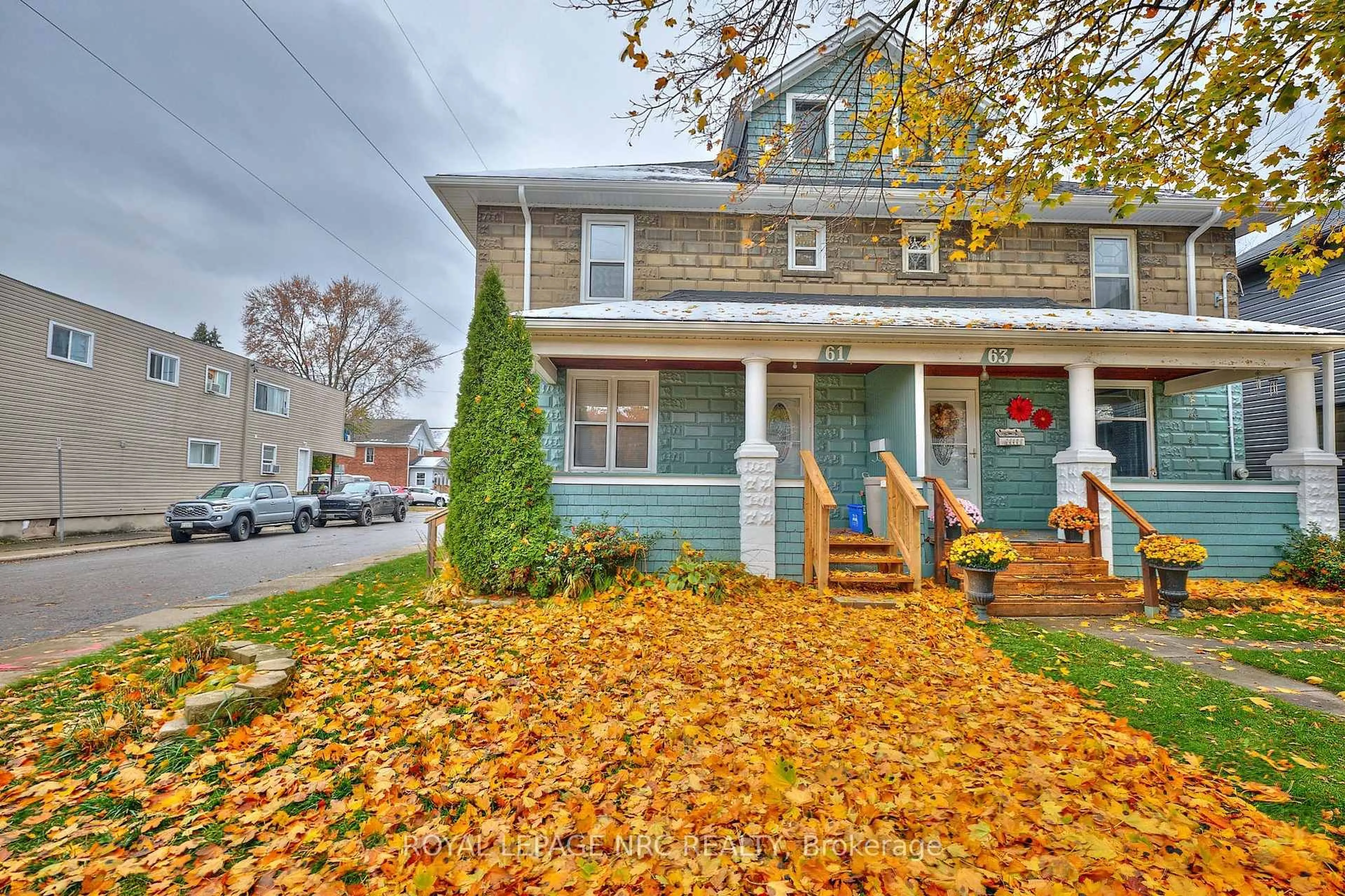 Unknown for 61 York St, St. Catharines Ontario L2R 6C6