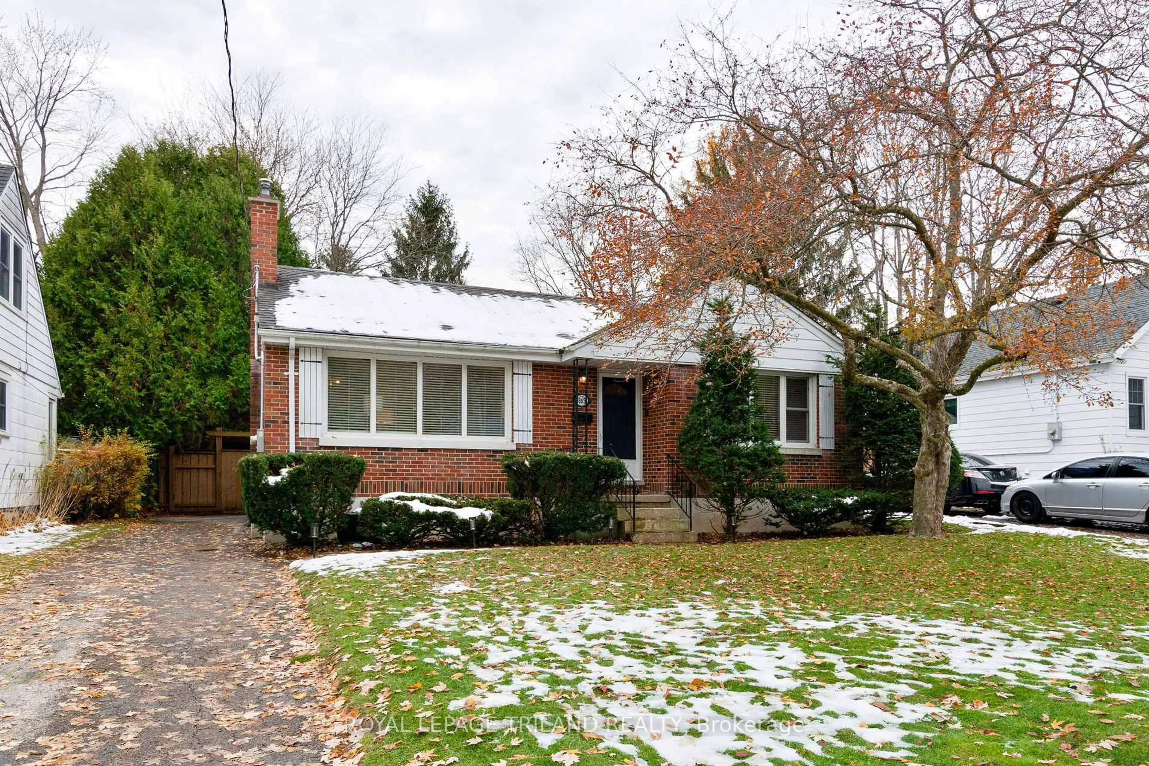 Home with brick exterior material, street for 365 Byron Blvd, London South Ontario N6K 2L6