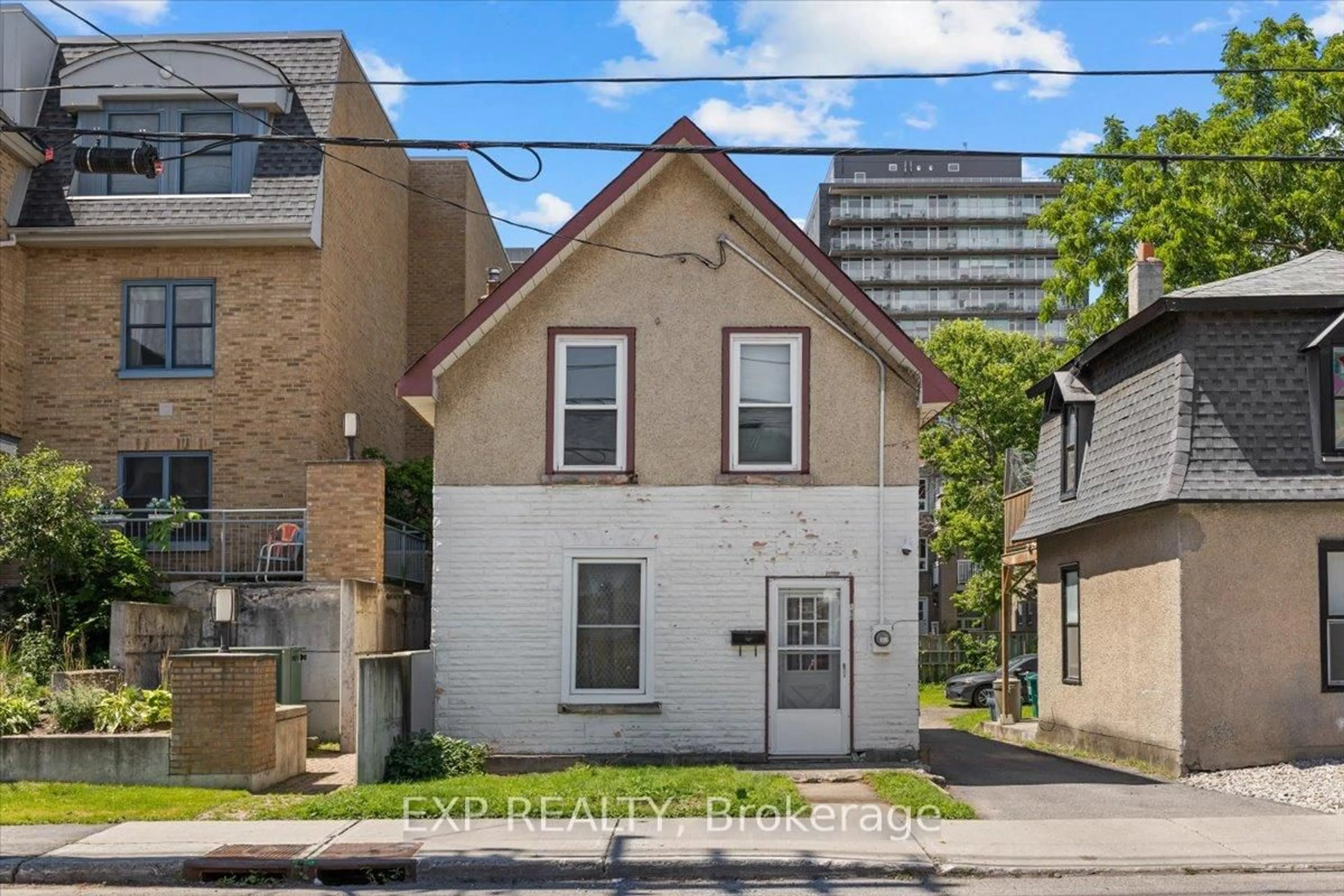 Unknown for 198 Hinchey Ave, Ottawa Ontario K1Y 1L7