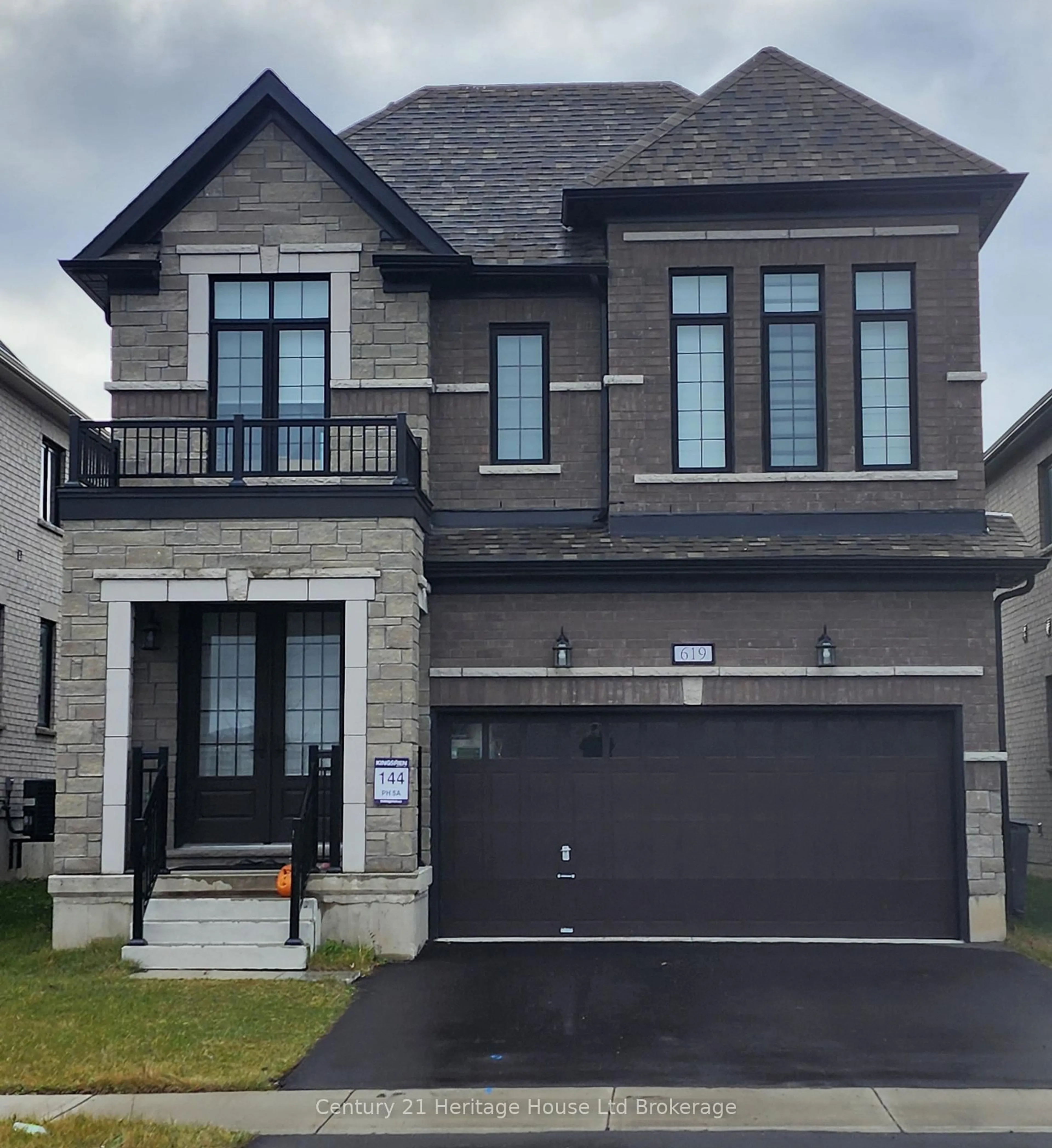 Home with brick exterior material, street for 619 Bedi Dr, Woodstock Ontario N4T 0P2