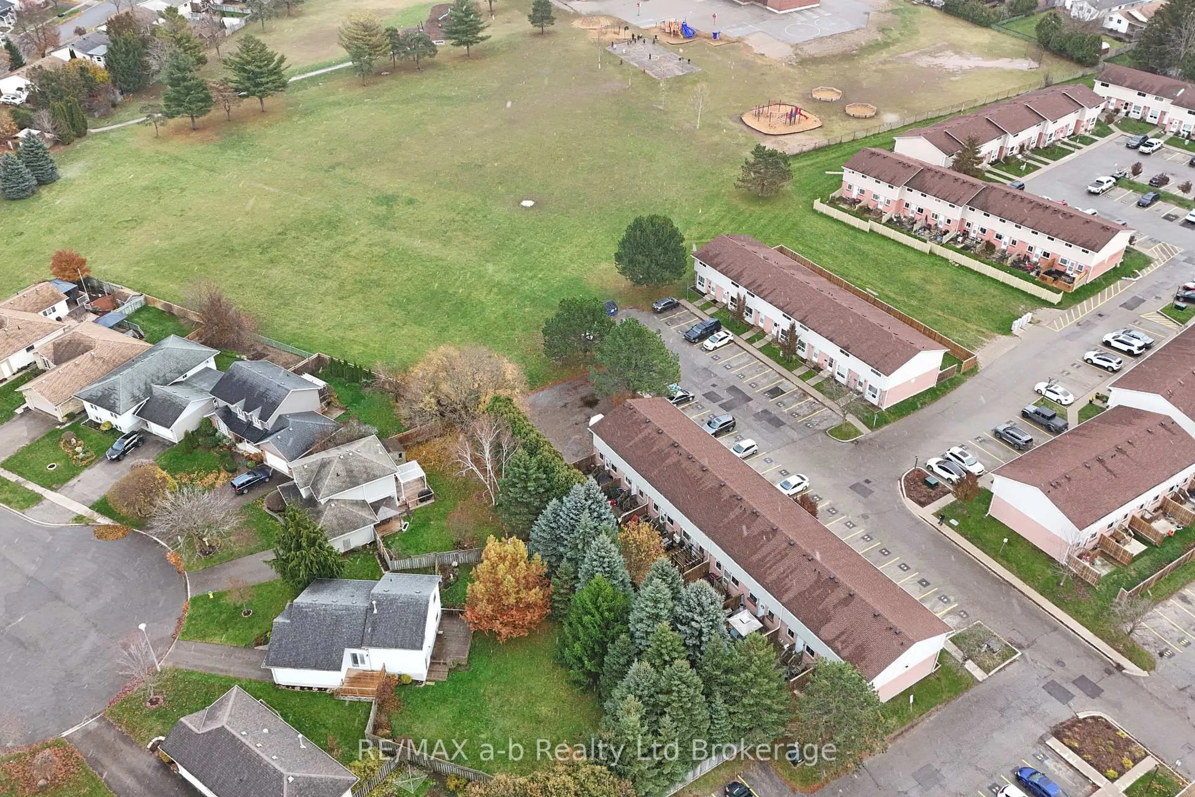 A pic from outside/outdoor area/front of a property/back of a property/a pic from drone, unknown for 388 Springbank Ave #3, Woodstock Ontario N4T 1L4