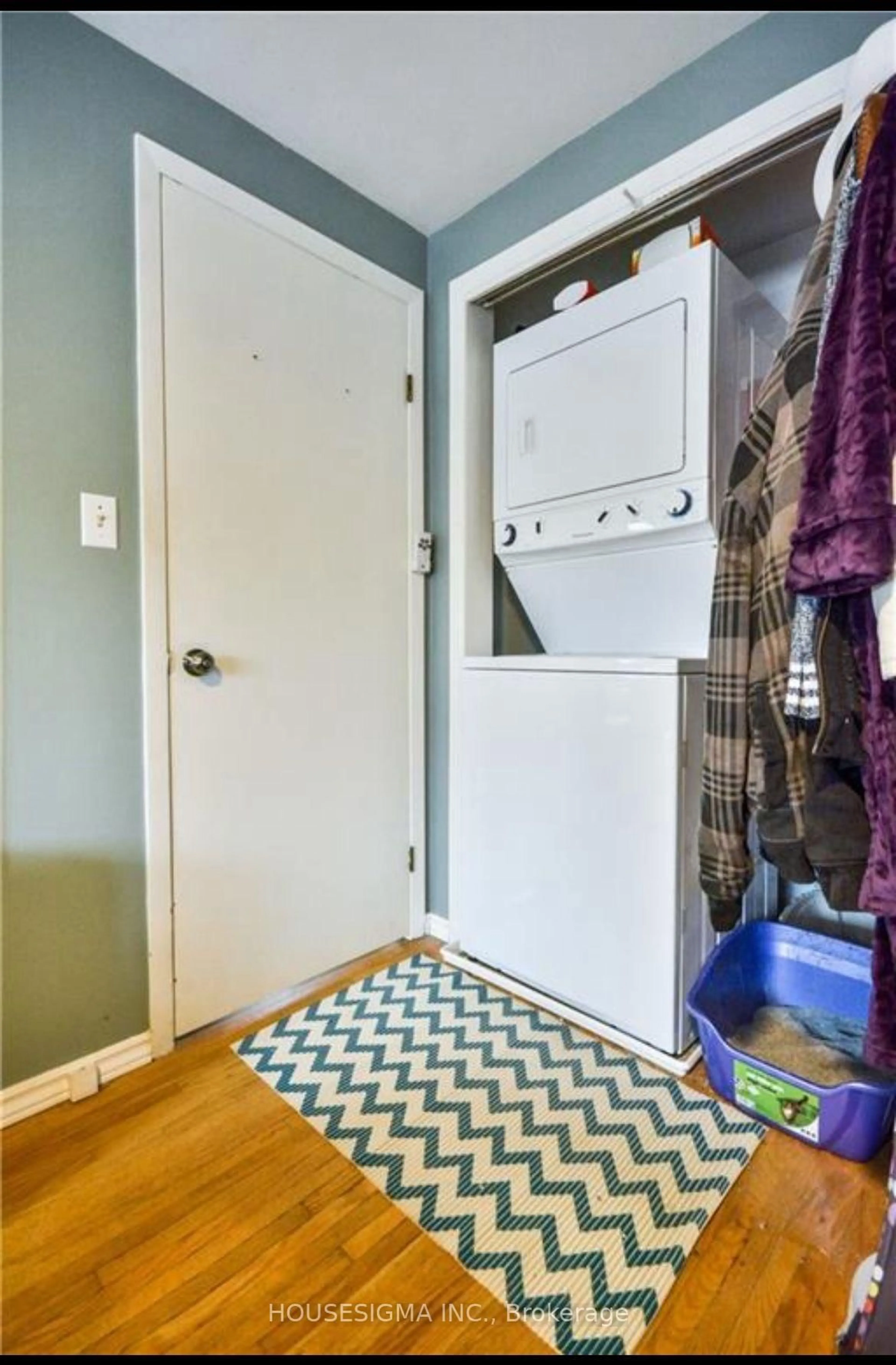 Unknown for 124 Dorchester Blvd, St. Catharines Ontario L2M 6B9