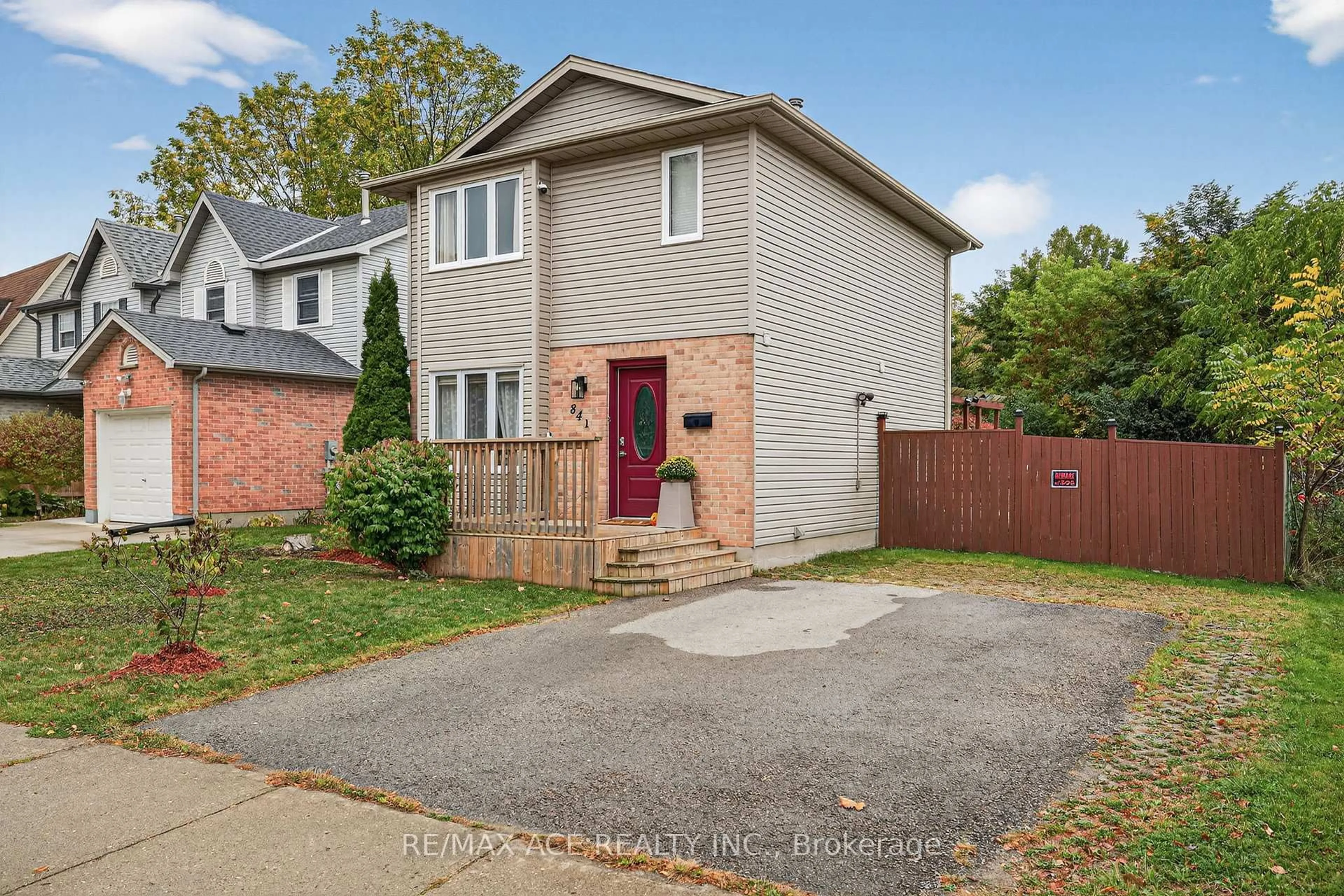 Home with brick exterior material, street for 841 Deveron Cres, London South Ontario N5Z 5B4