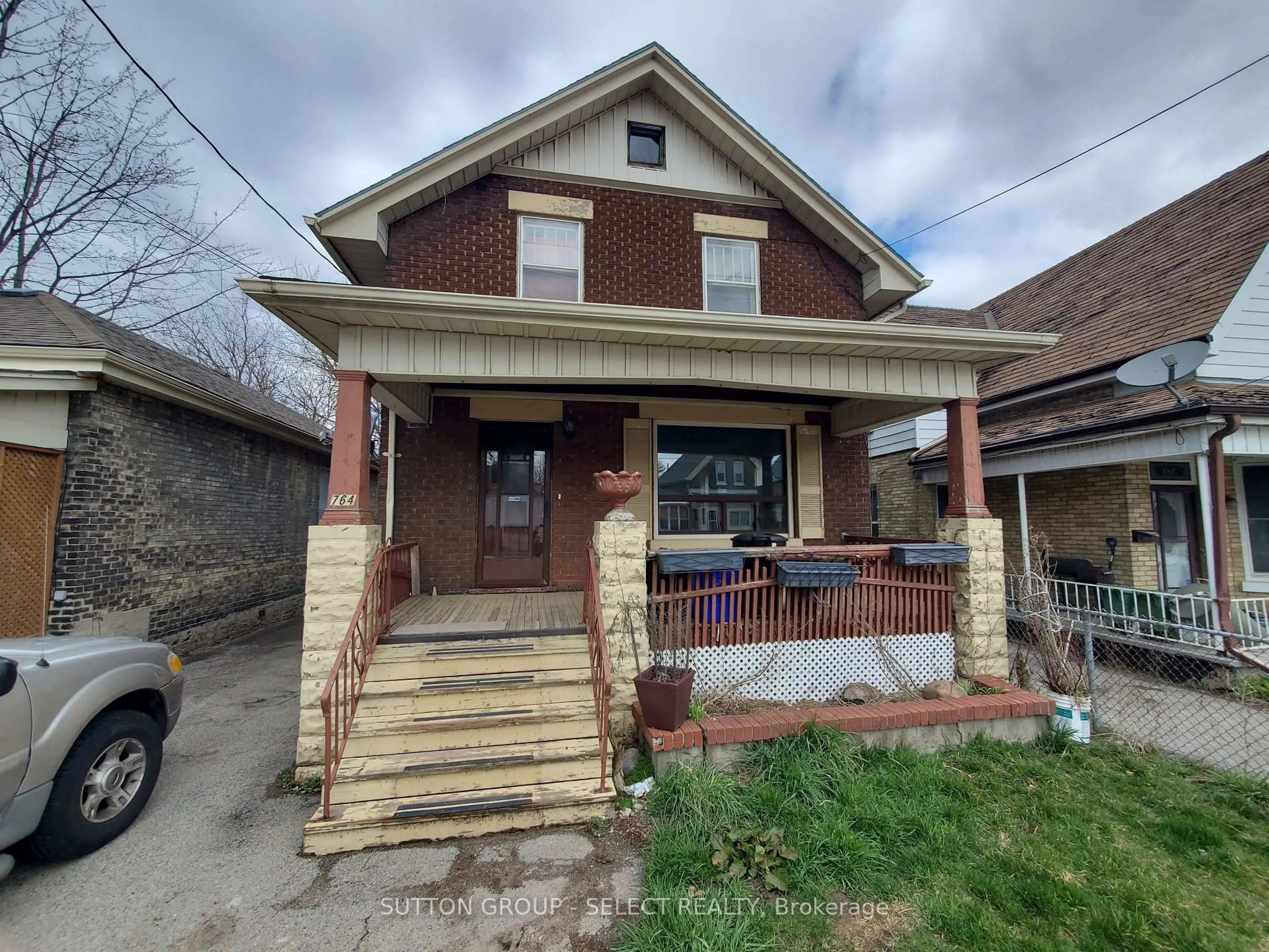 Home with brick exterior material, building for 764 King St, London East Ontario N5W 2X4