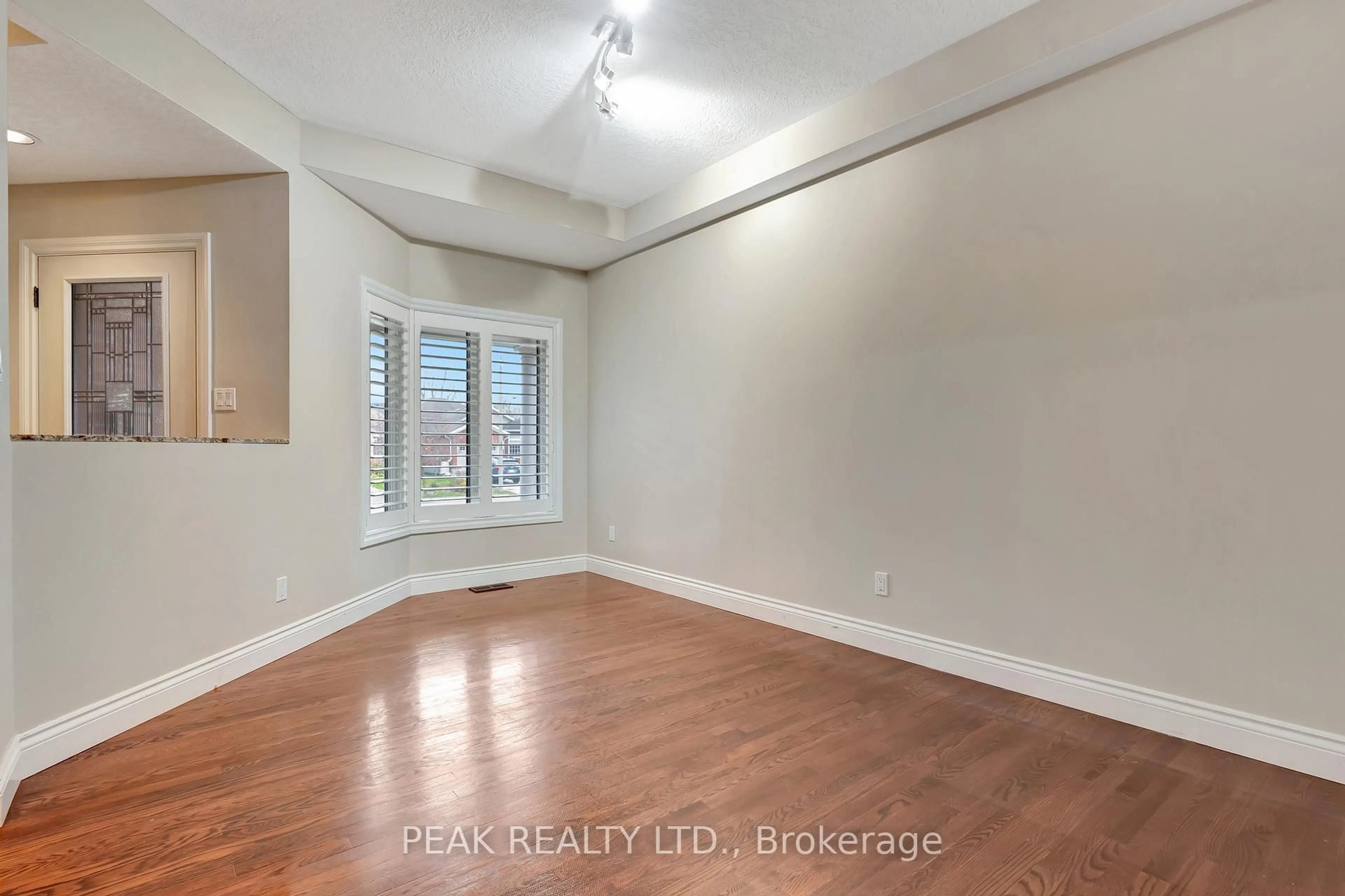 A pic of a room for 537 Windjammer Way, Waterloo Ontario N2K 3Y5