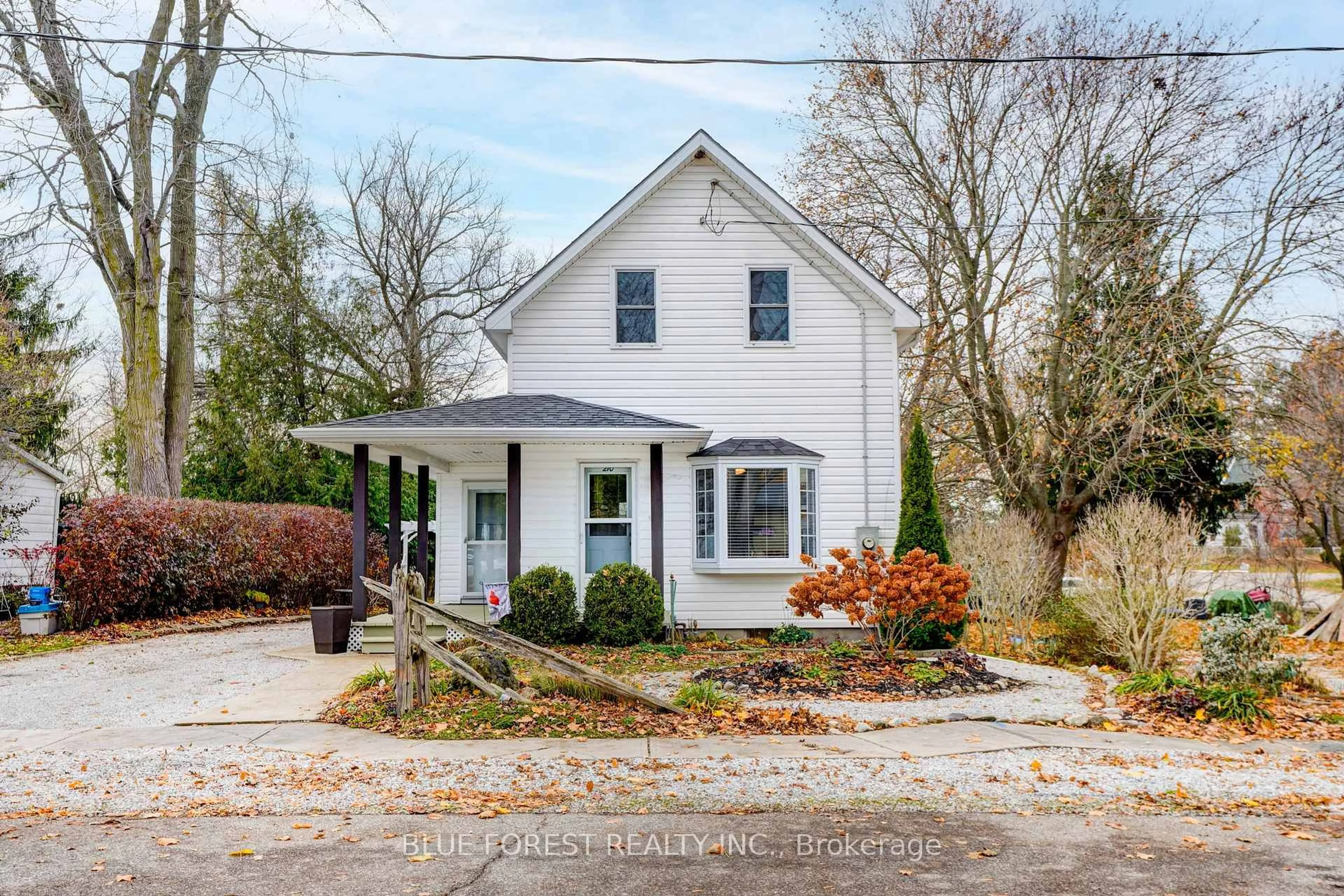 Unknown for 210 Jane St, West Elgin Ontario N0L 2C0