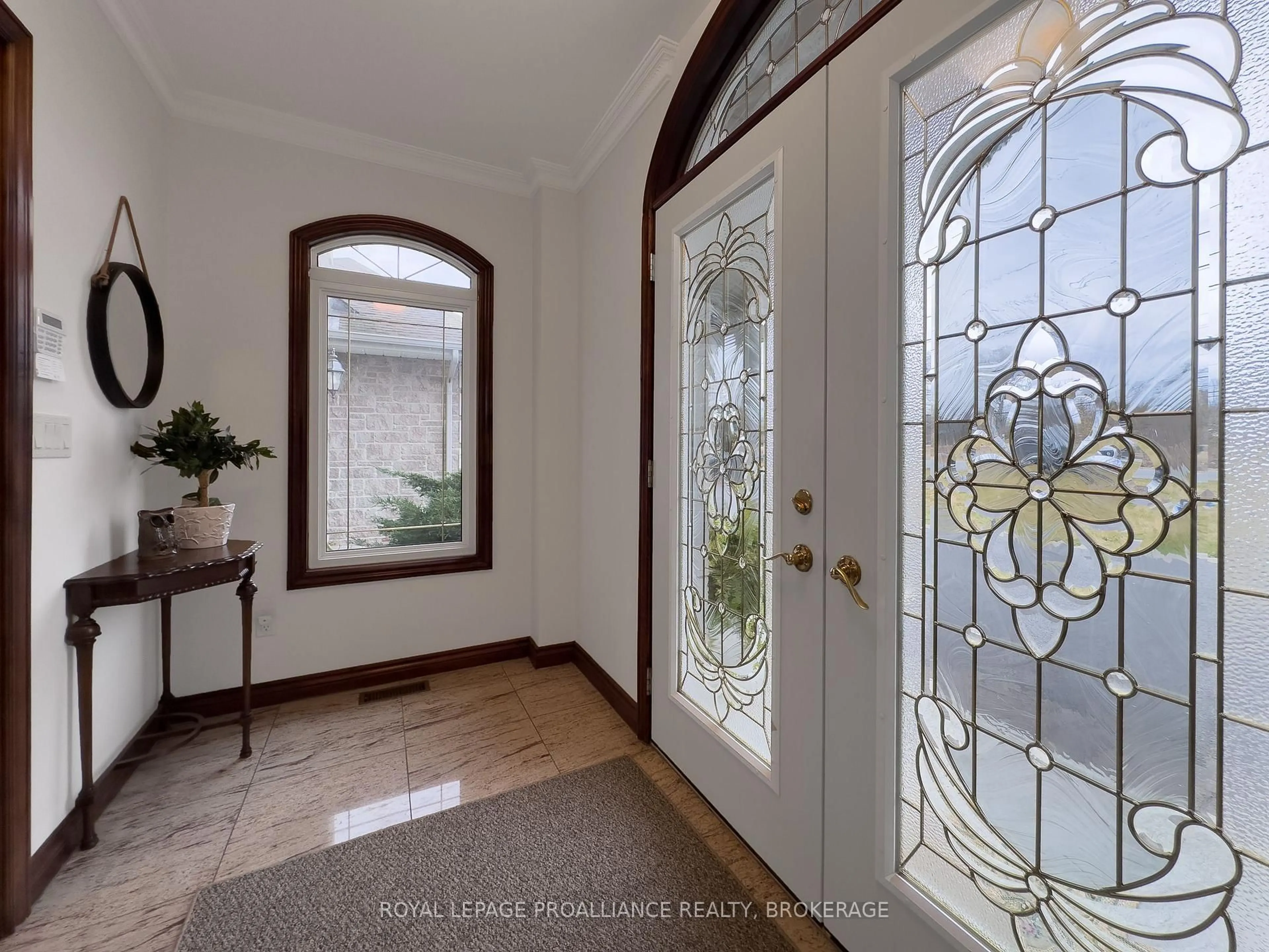 Indoor entryway for 4734 Lakeside Lane, Bath Ontario K0H 1G0