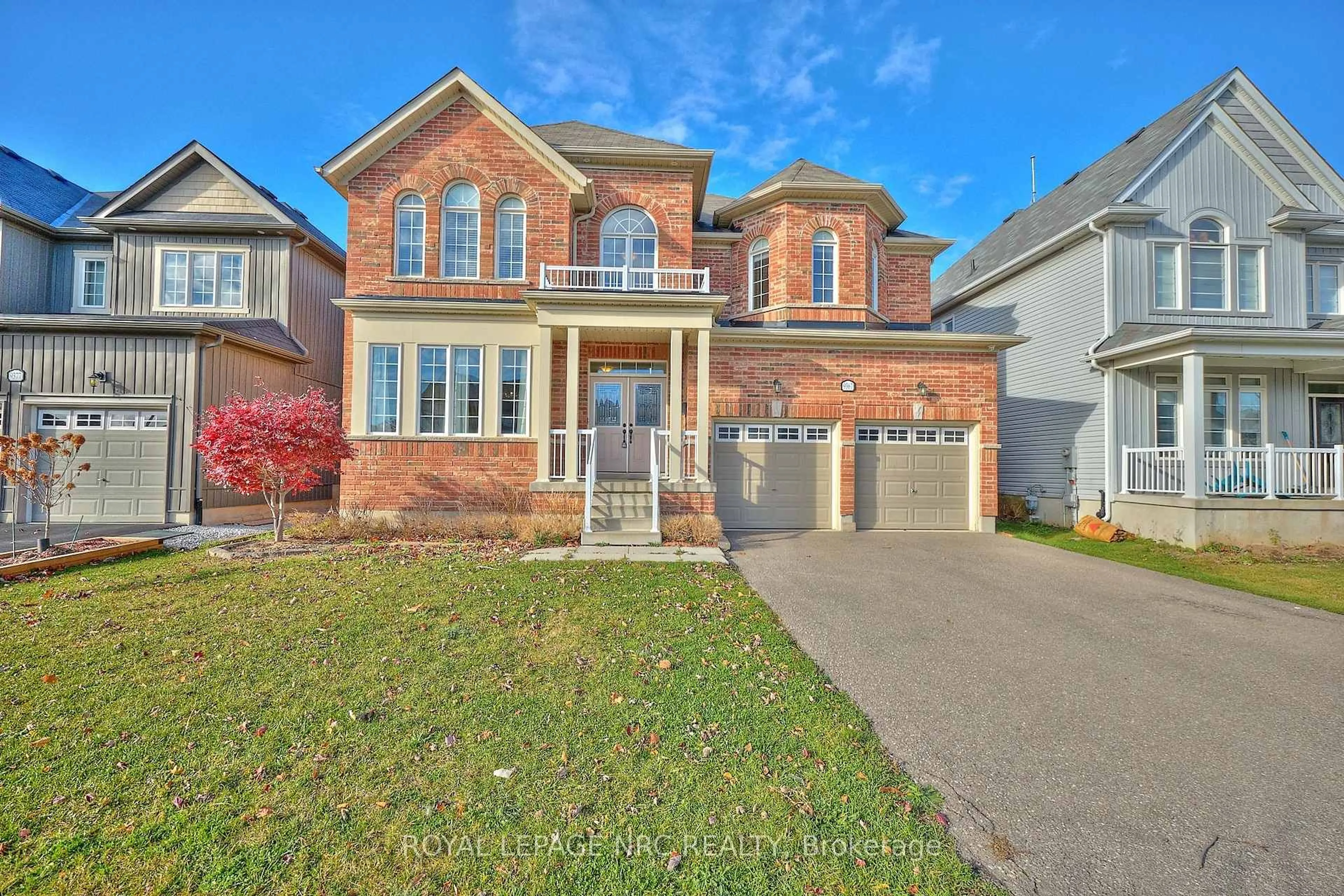 Home with brick exterior material, street for 9367 Emerald Ave, Niagara Falls Ontario L2G 0X5