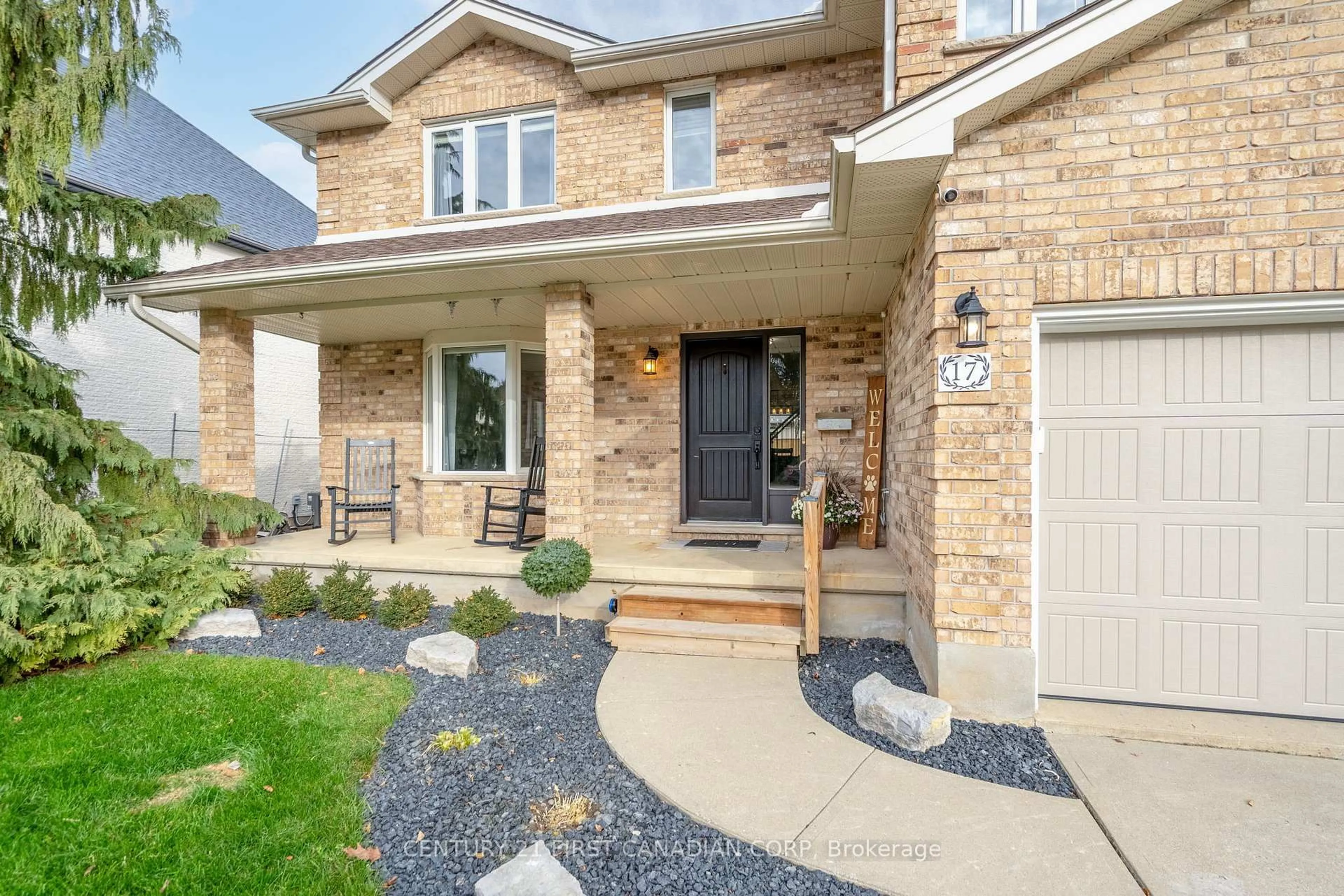 Home with brick exterior material, street for 17 Allison Crt, Strathroy-Caradoc Ontario N7G 4C2