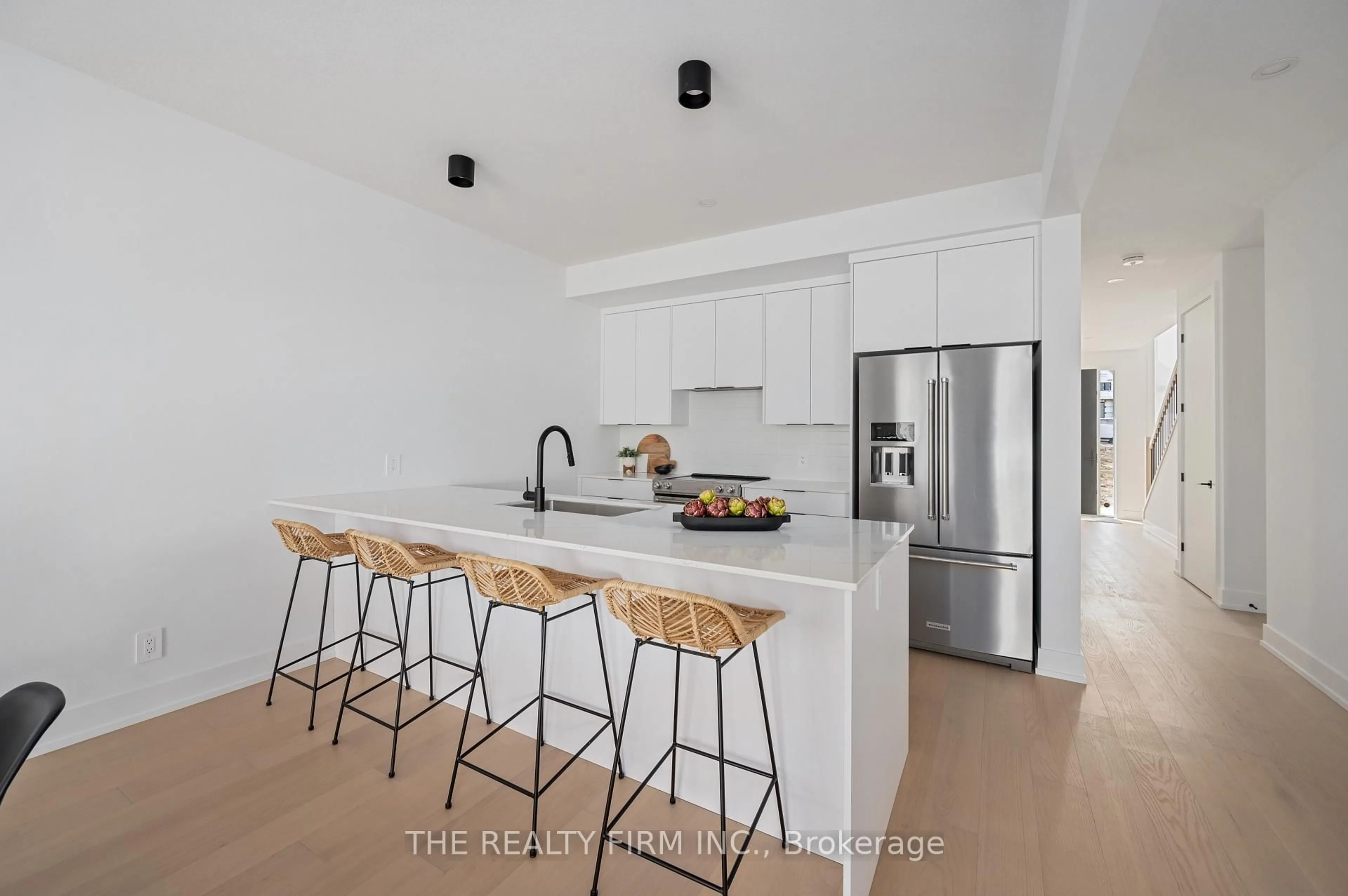 Open concept kitchen, unknown for 1965 Upperpoint Gate #91, London South Ontario N6K 0L2