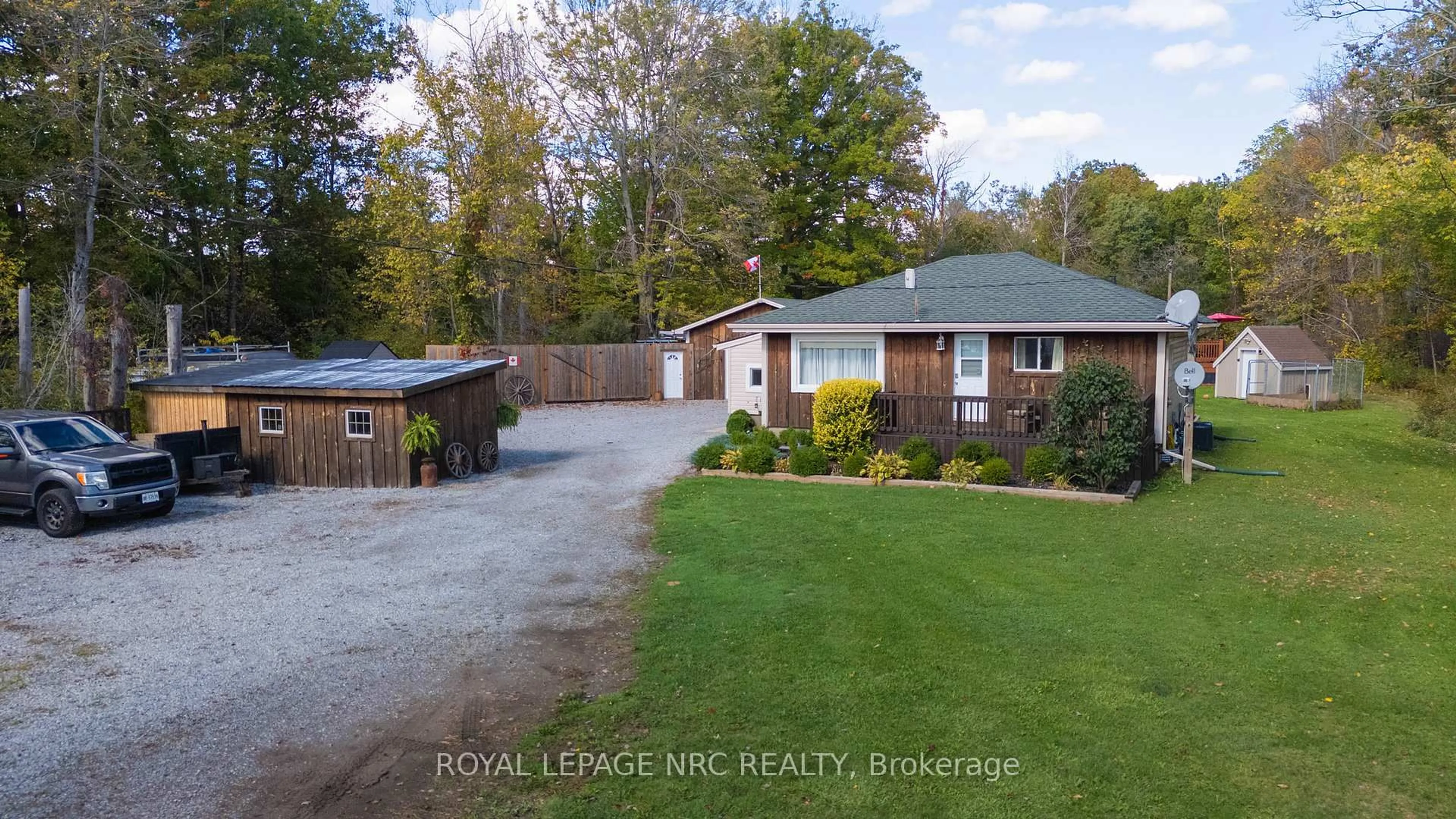 A pic from outside/outdoor area/front of a property/back of a property/a pic from drone, water/lake/river/ocean view for 12434 Concession 1 Rd, Wainfleet Ontario L0S 1V0