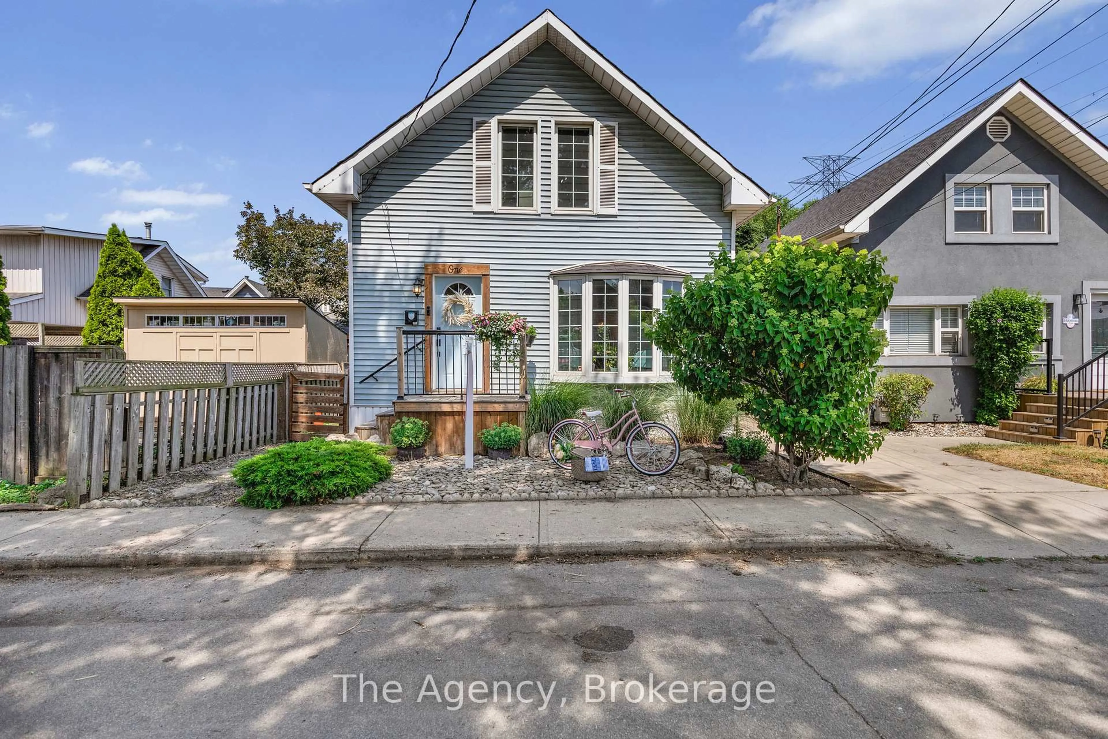 A pic from outside/outdoor area/front of a property/back of a property/a pic from drone, street for 1 Mareve Ave, Hamilton Ontario L8H 7A7