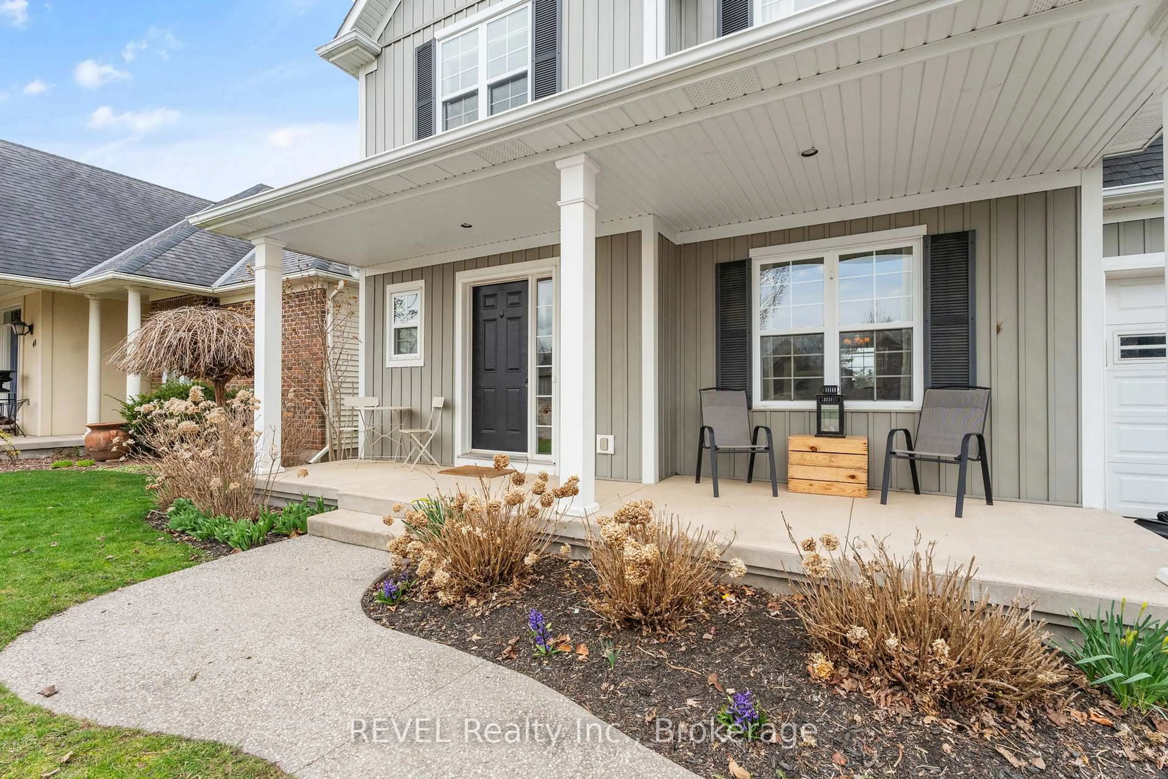 Unknown for 46 Pinot Tr, Niagara-on-the-Lake Ontario L0S 1J0