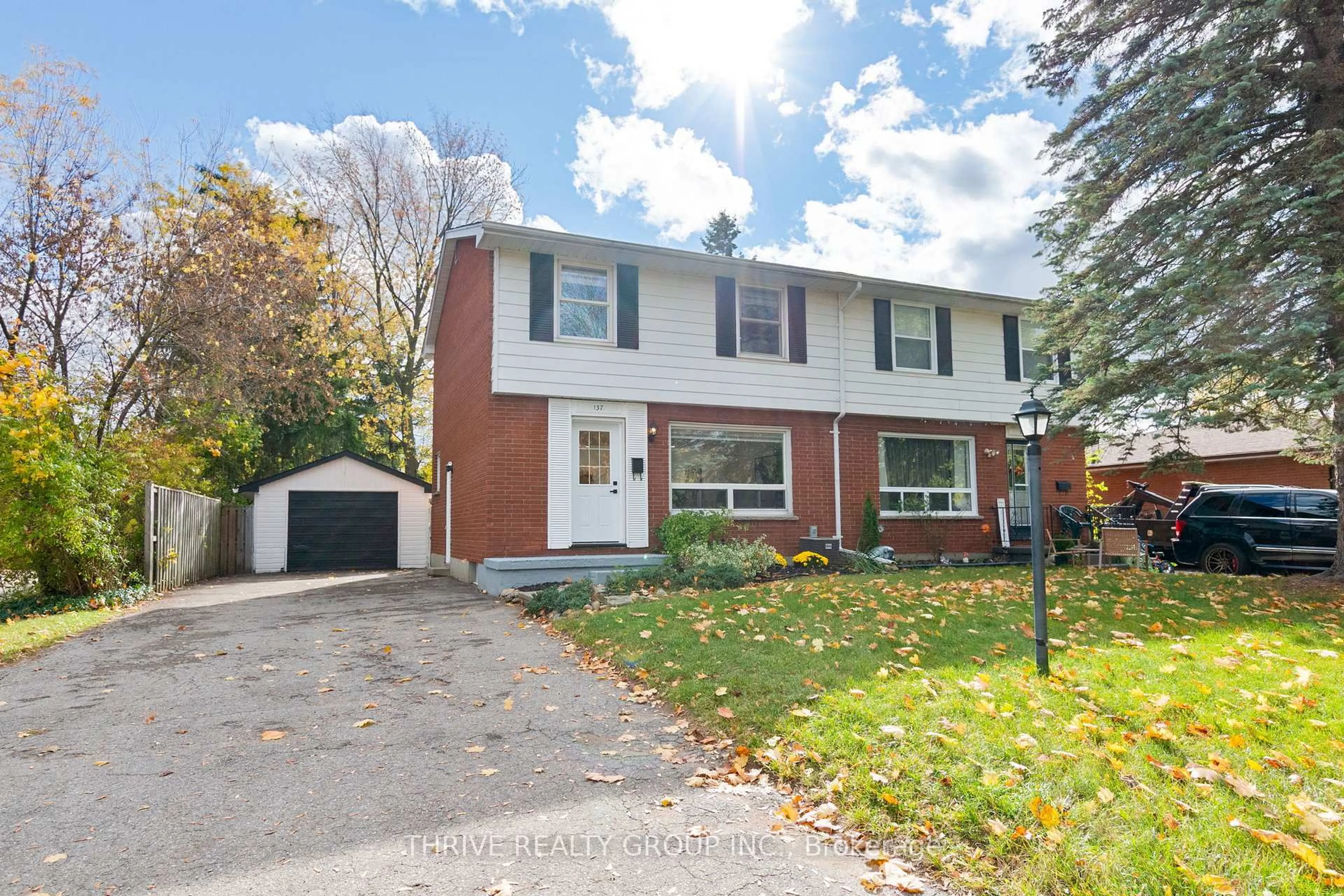 Home with brick exterior material, street for 137 Pawnee Rd, London East Ontario N5V 2T1