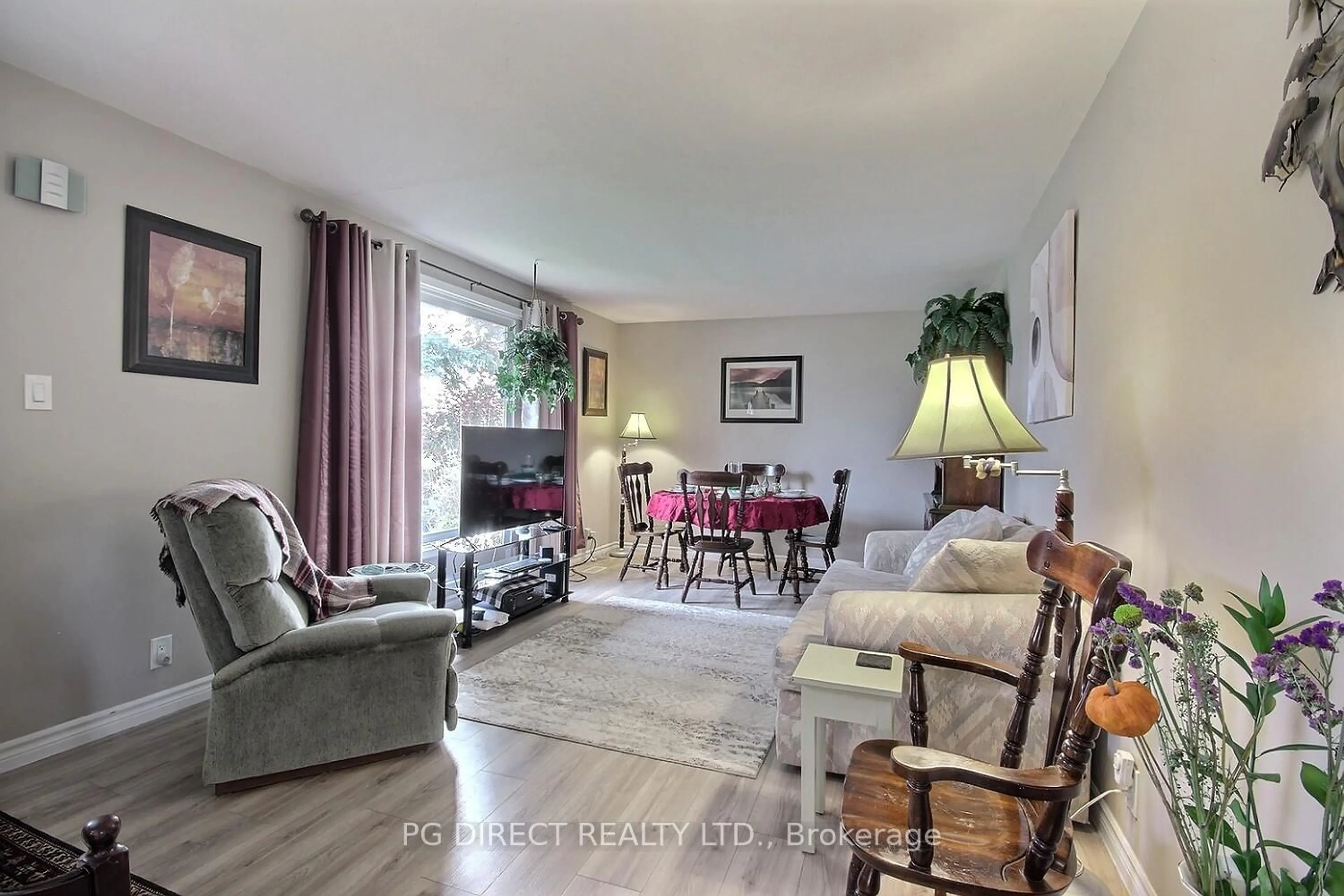 Living room with furniture, unknown for 28 Dufferin St, Brighton Ontario K0K 1H0