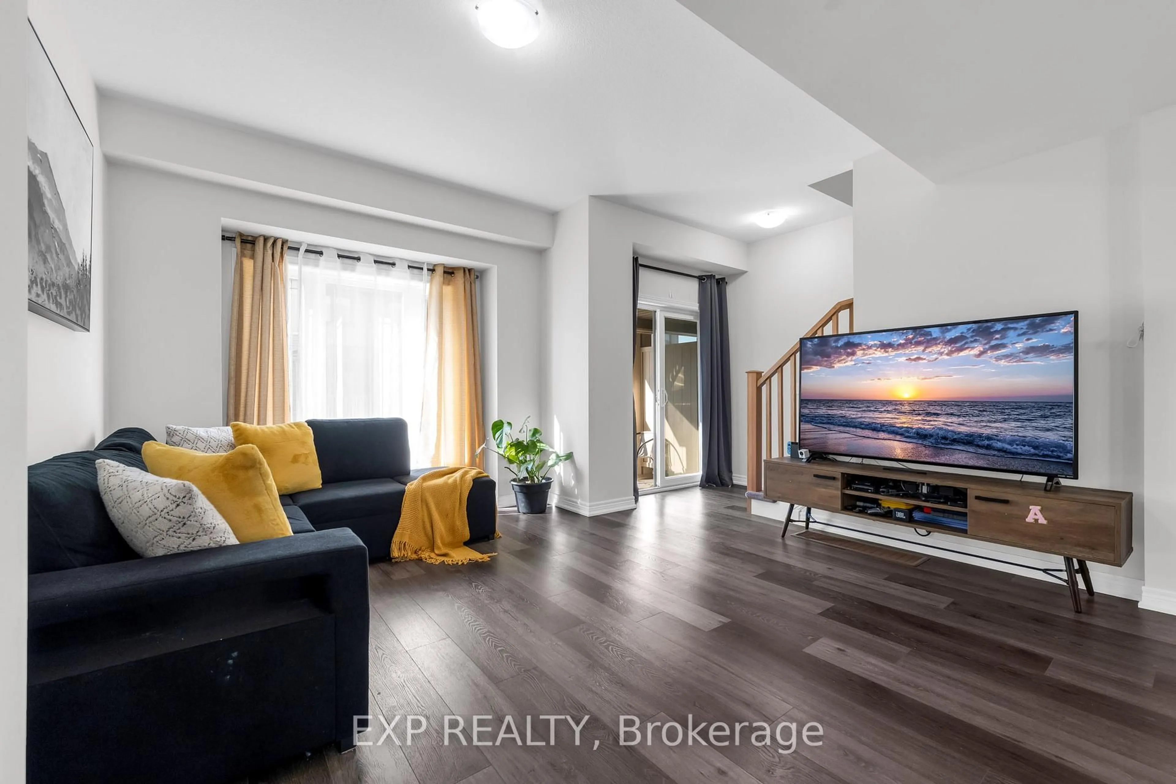 Living room with furniture, unknown for 19 Picardy Dr #15, Hamilton Ontario L8J 0M7