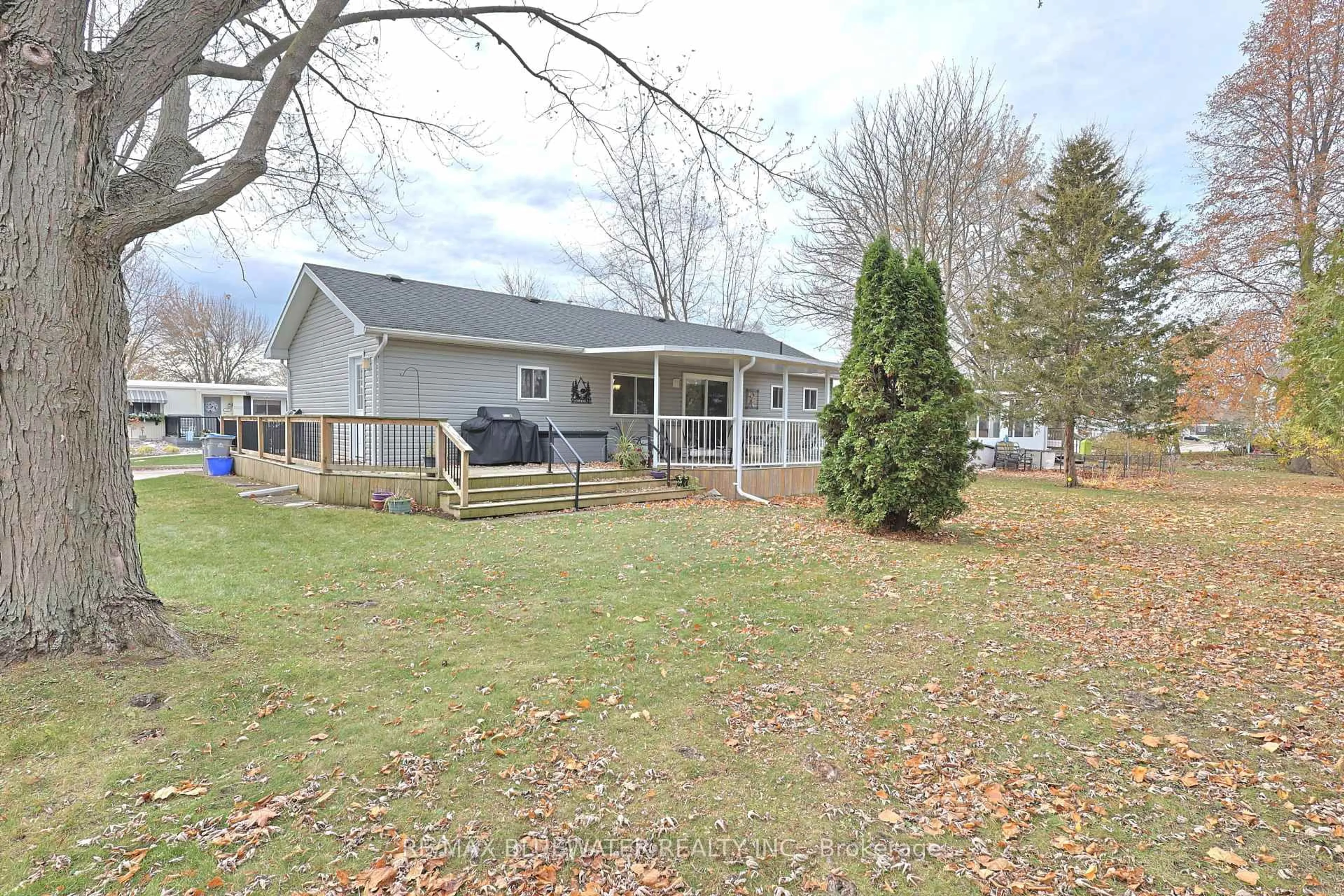 Patio, water/lake/river/ocean view for 93 Shannon Blvd, South Huron Ontario N0M 1T0