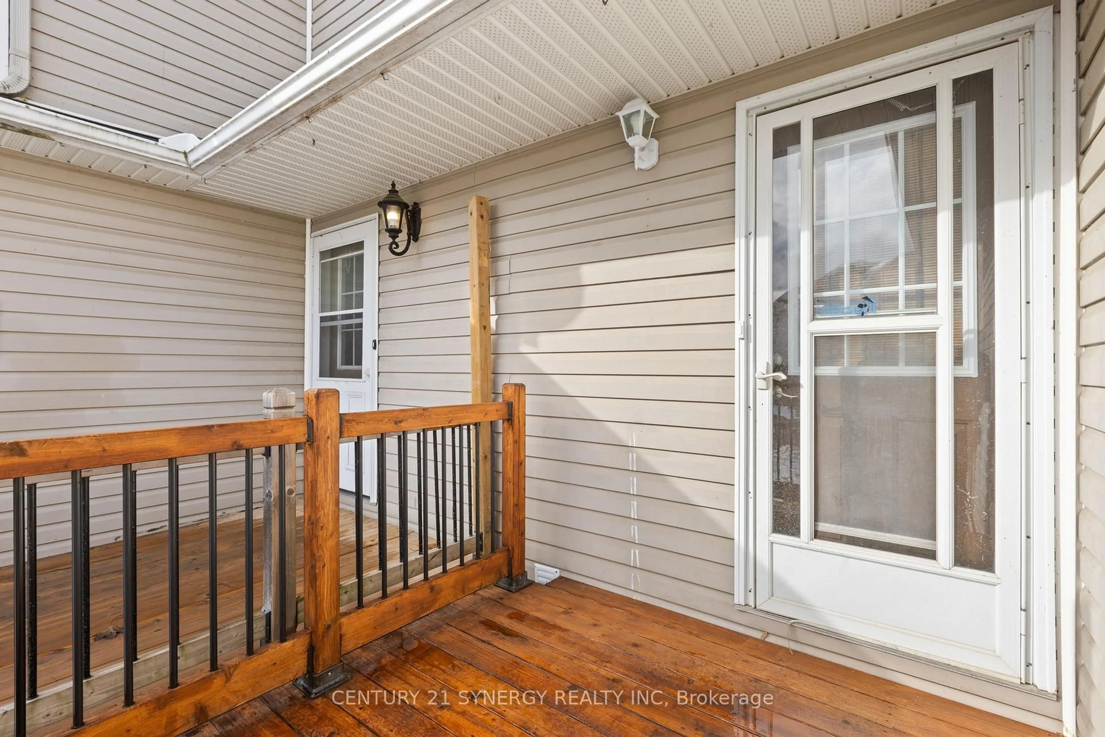 Patio, street for 240 Mississippi Crt #12, Carleton Place Ontario K7C 4R1