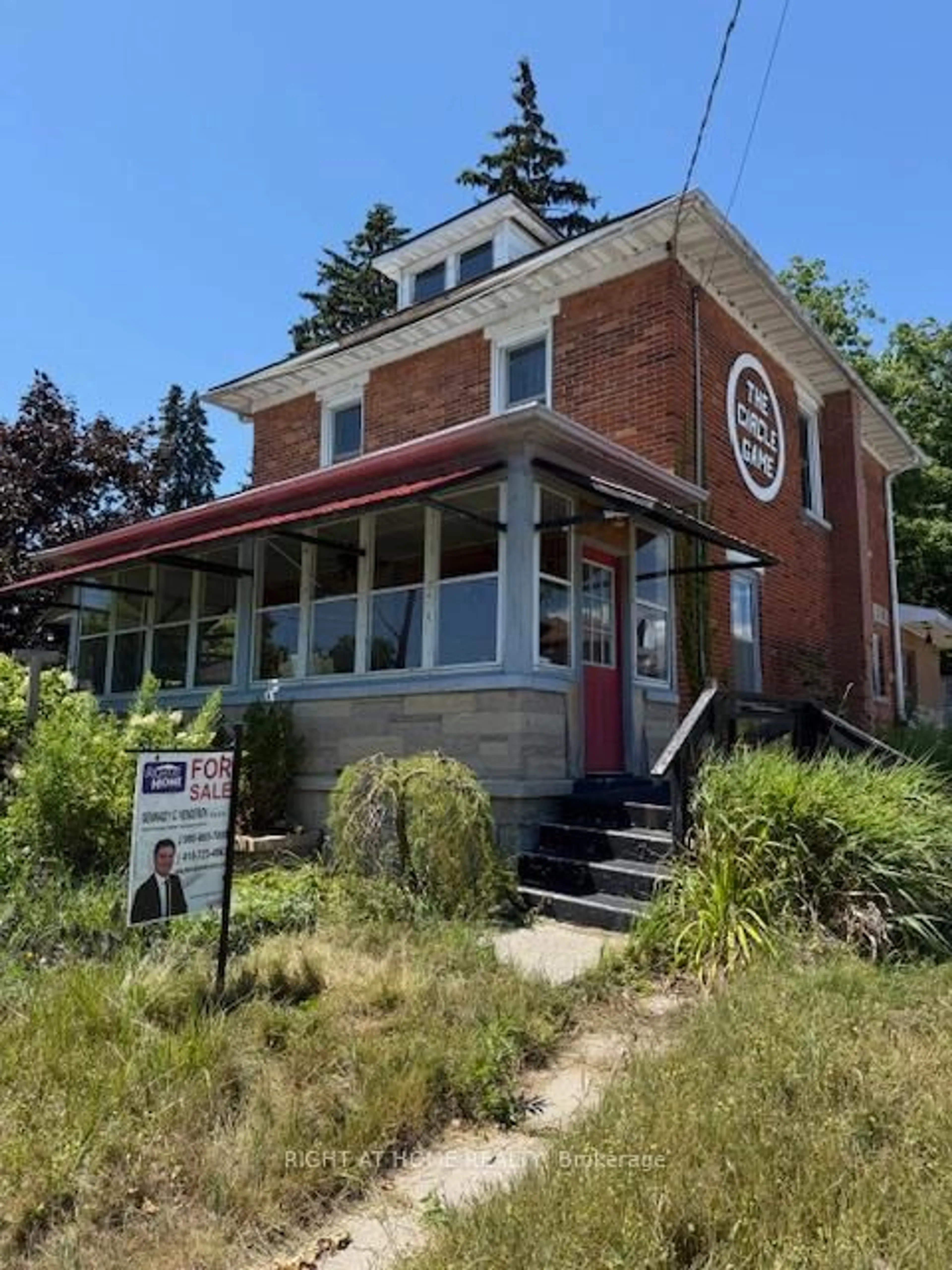 Home with brick exterior material, building for 7 Clinton St, Norfolk Ontario N0A 1N0