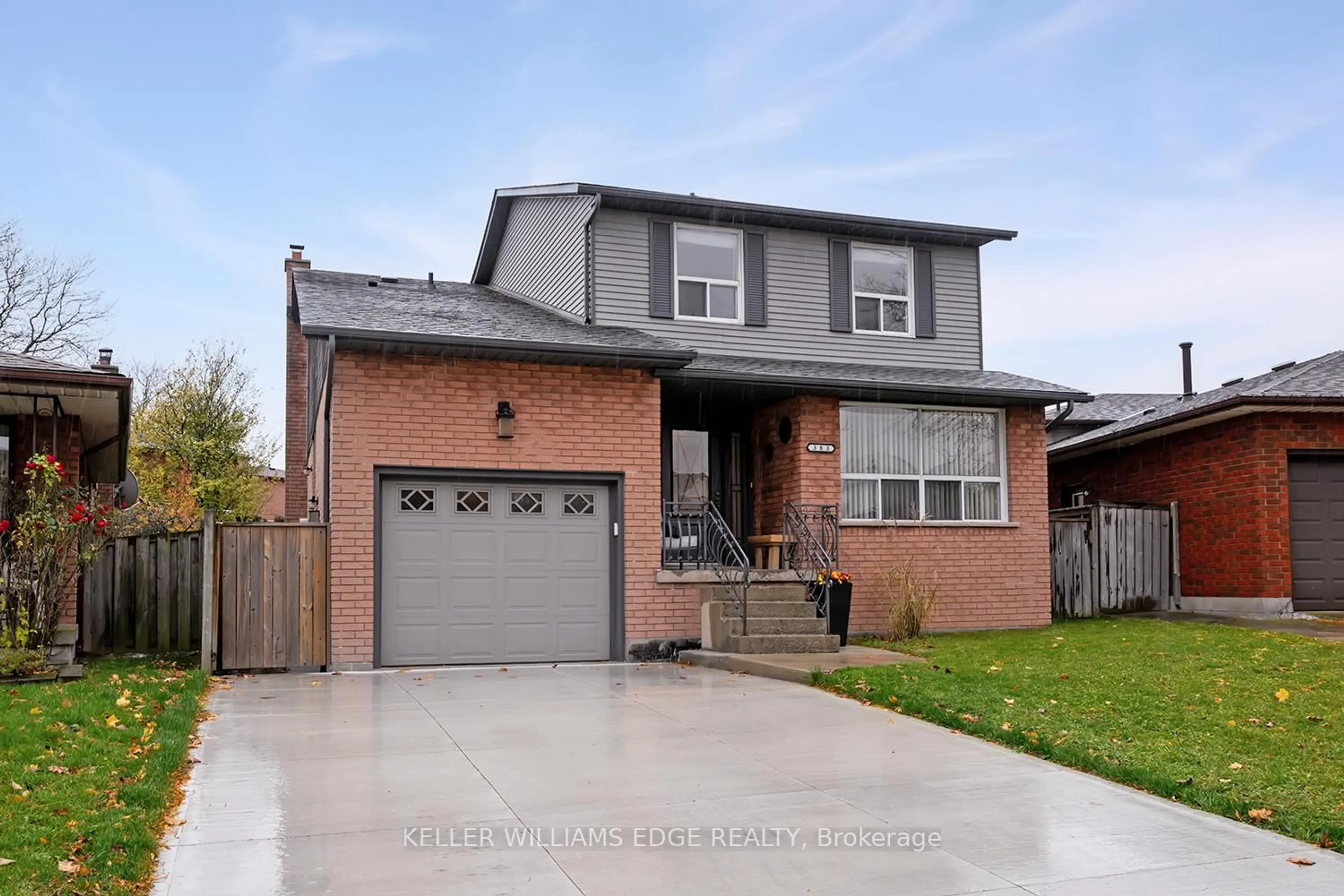 Home with brick exterior material, street for 383 East 24th St, Hamilton Ontario L8V 4W8