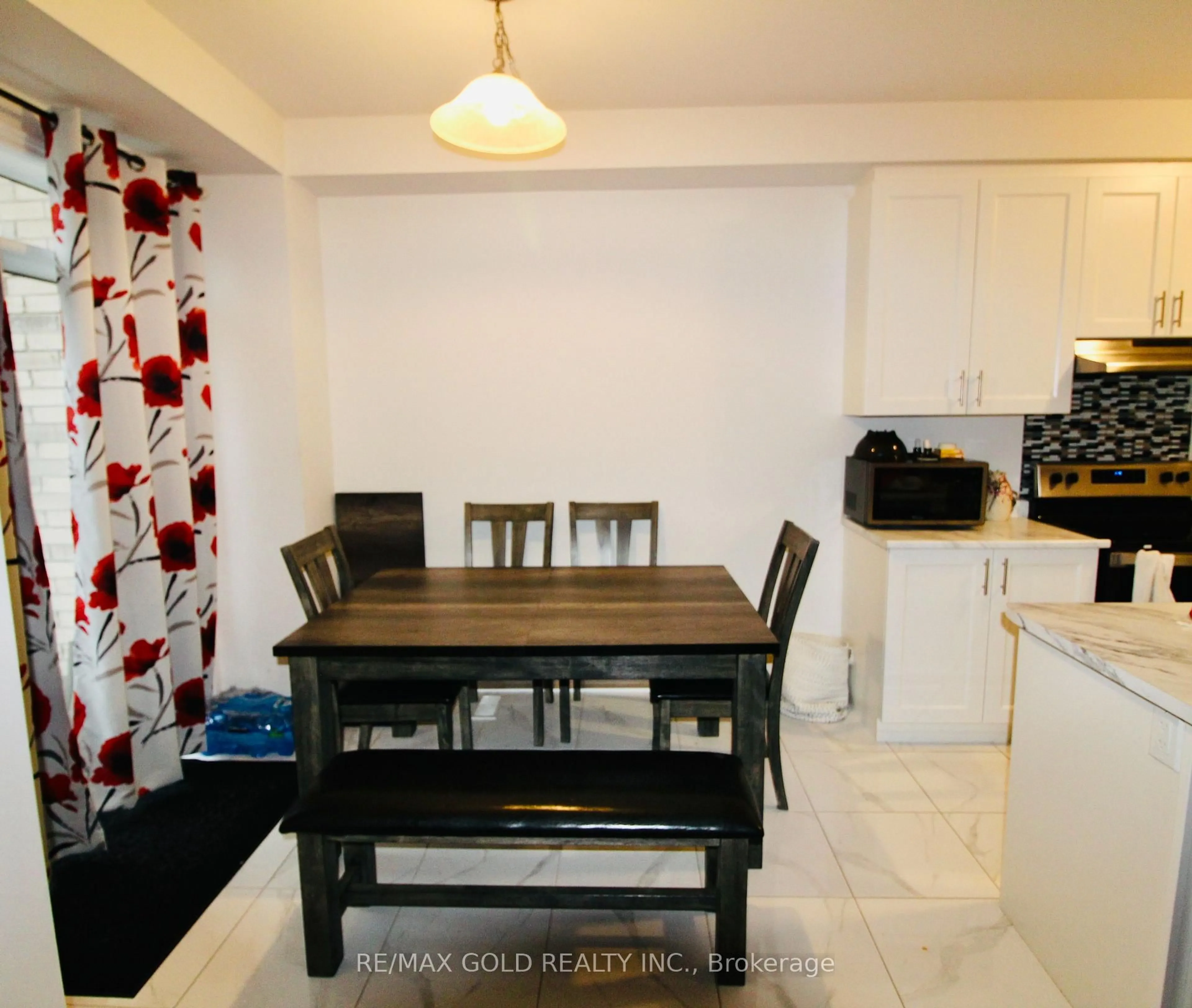 Dining room, unknown for 166 Deerpath Dr #52, Guelph Ontario N1K 0E2