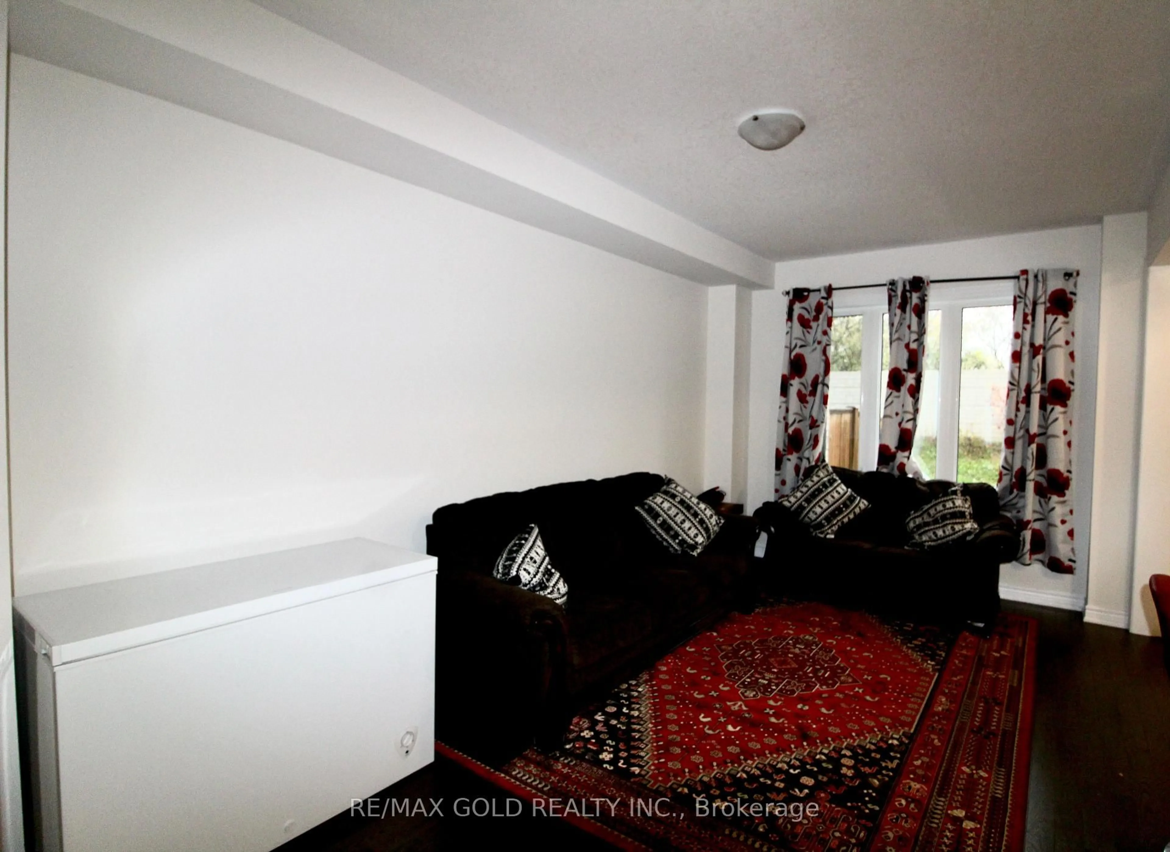 Unknown for 166 Deerpath Dr #52, Guelph Ontario N1K 0E2