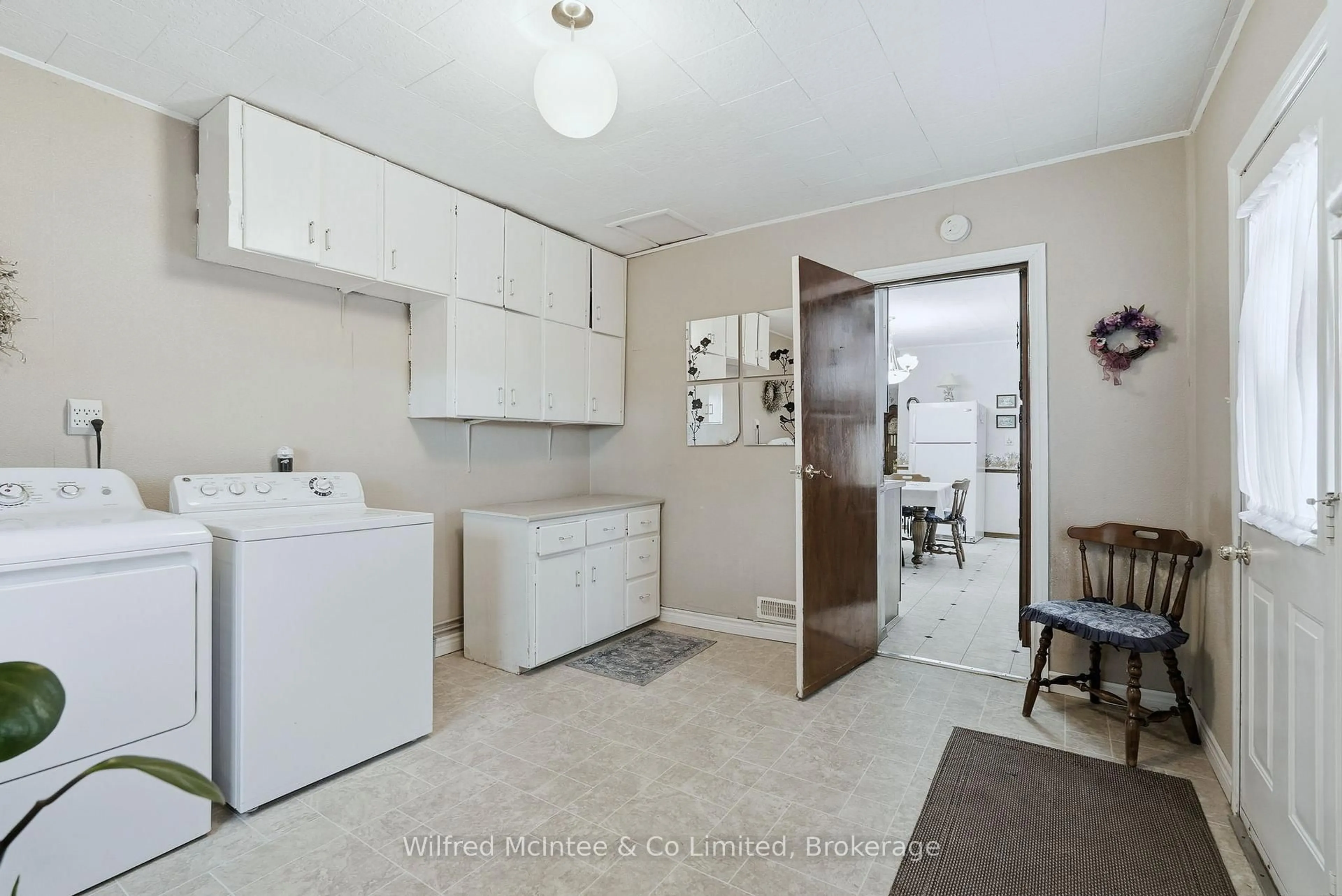 Unknown for 105 Mcgivern St, Brockton Ontario N0G 2V0