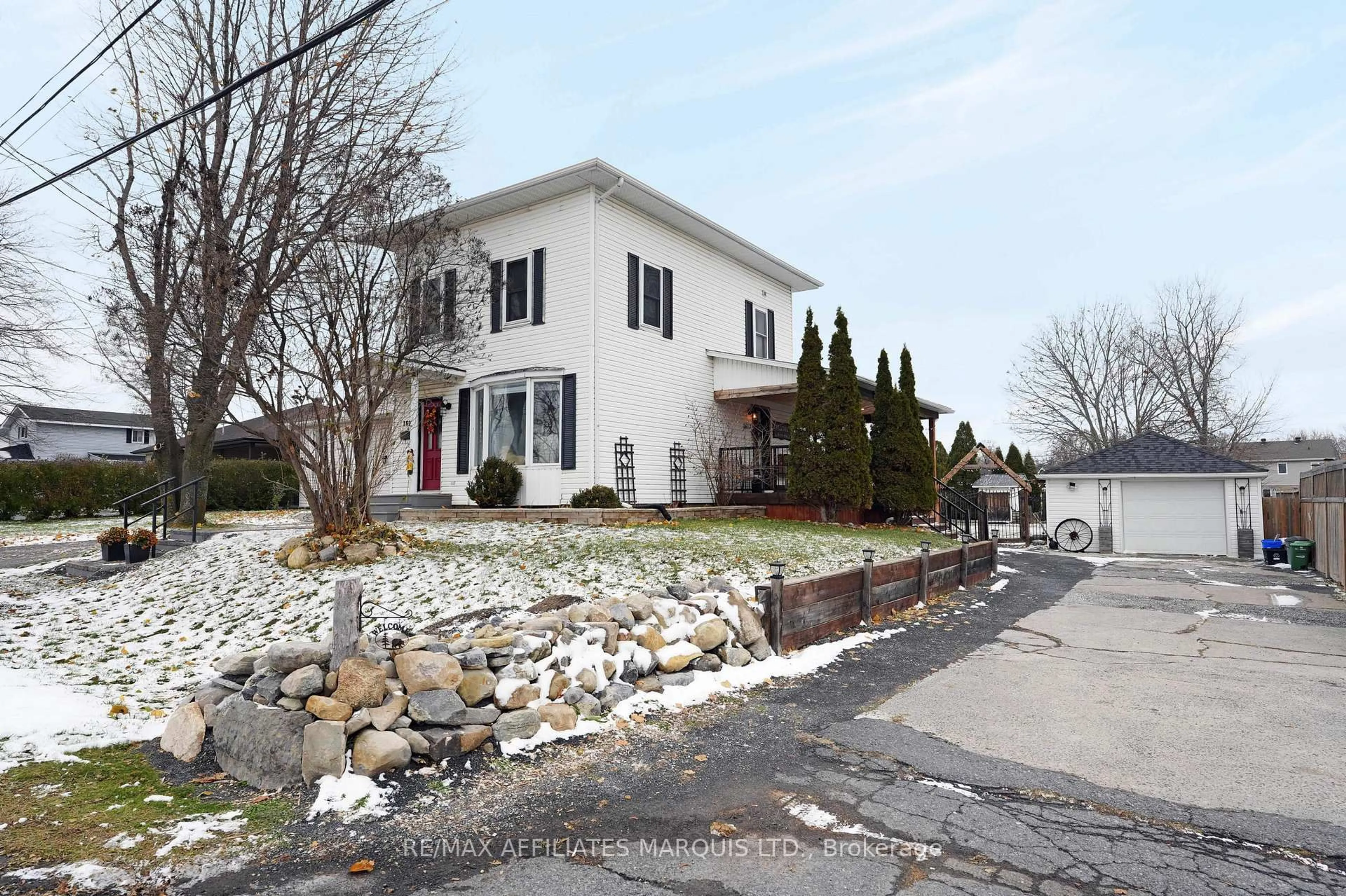 Unknown for 1617 OLD McConnell Ave, Cornwall Ontario K6H 7G8