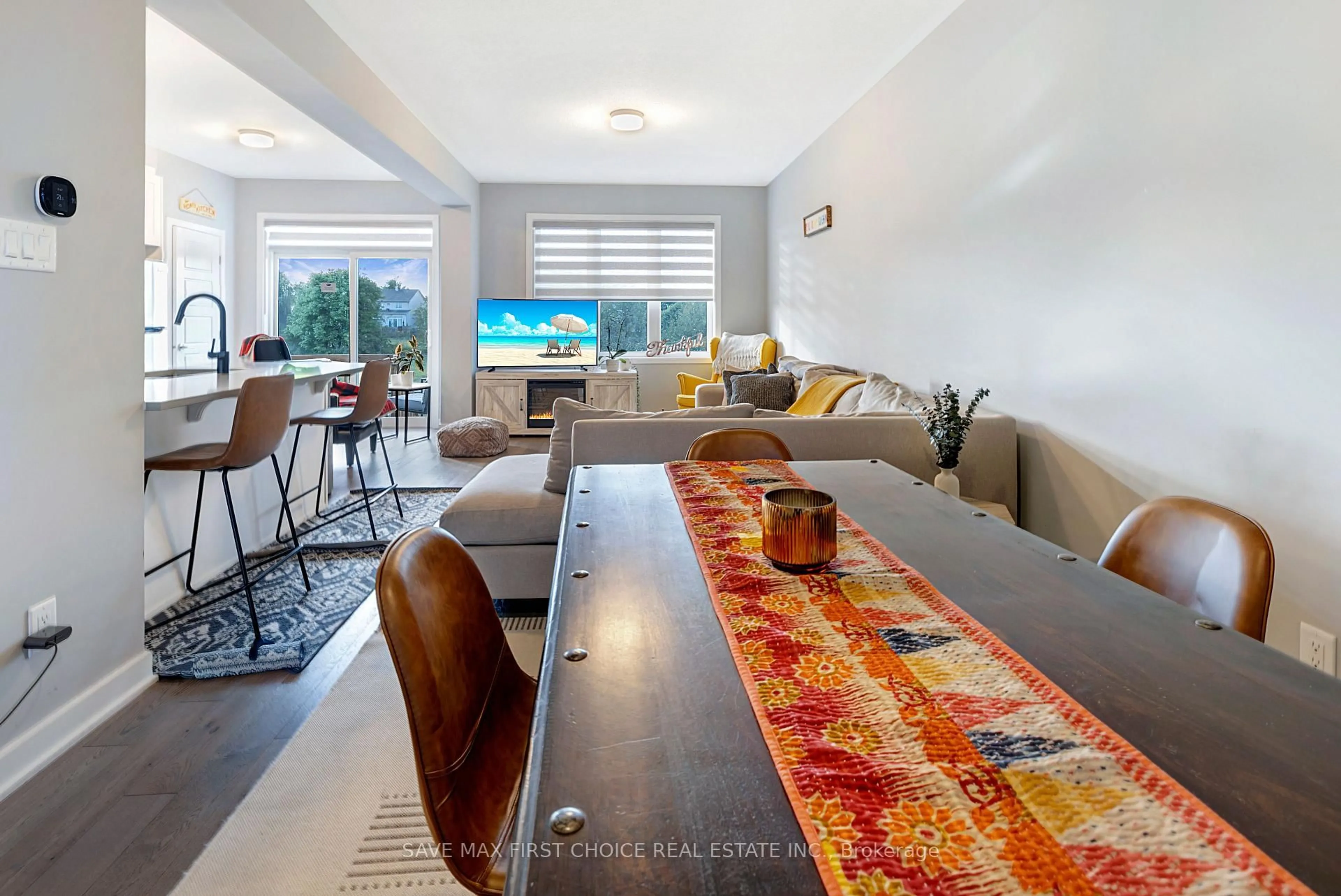 Unknown for 2070 WINSOME Terr, Orleans Ontario K4A 5M9