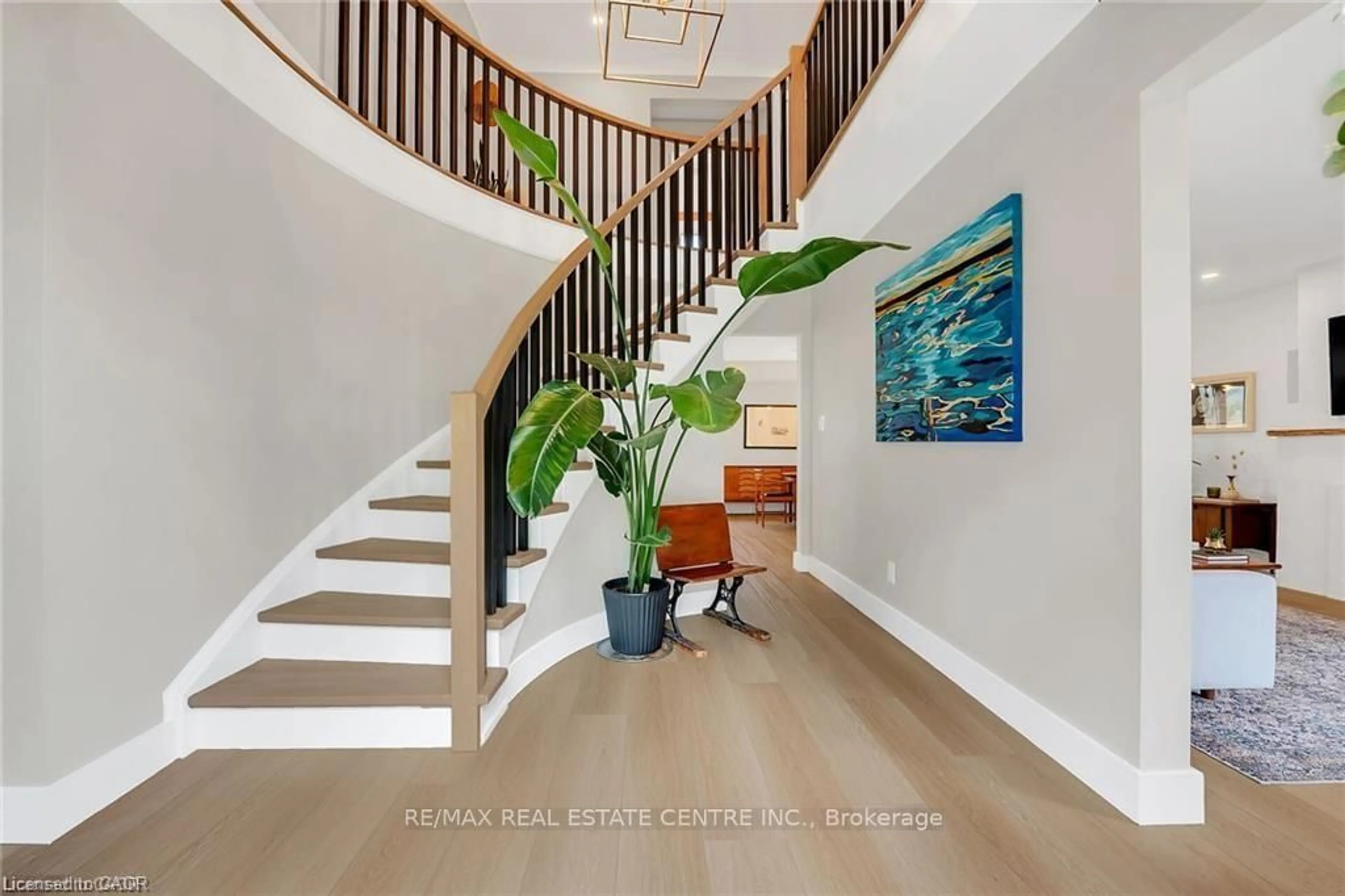 Unknown for 217 Jones Rd, Hamilton Ontario L8E 5J4