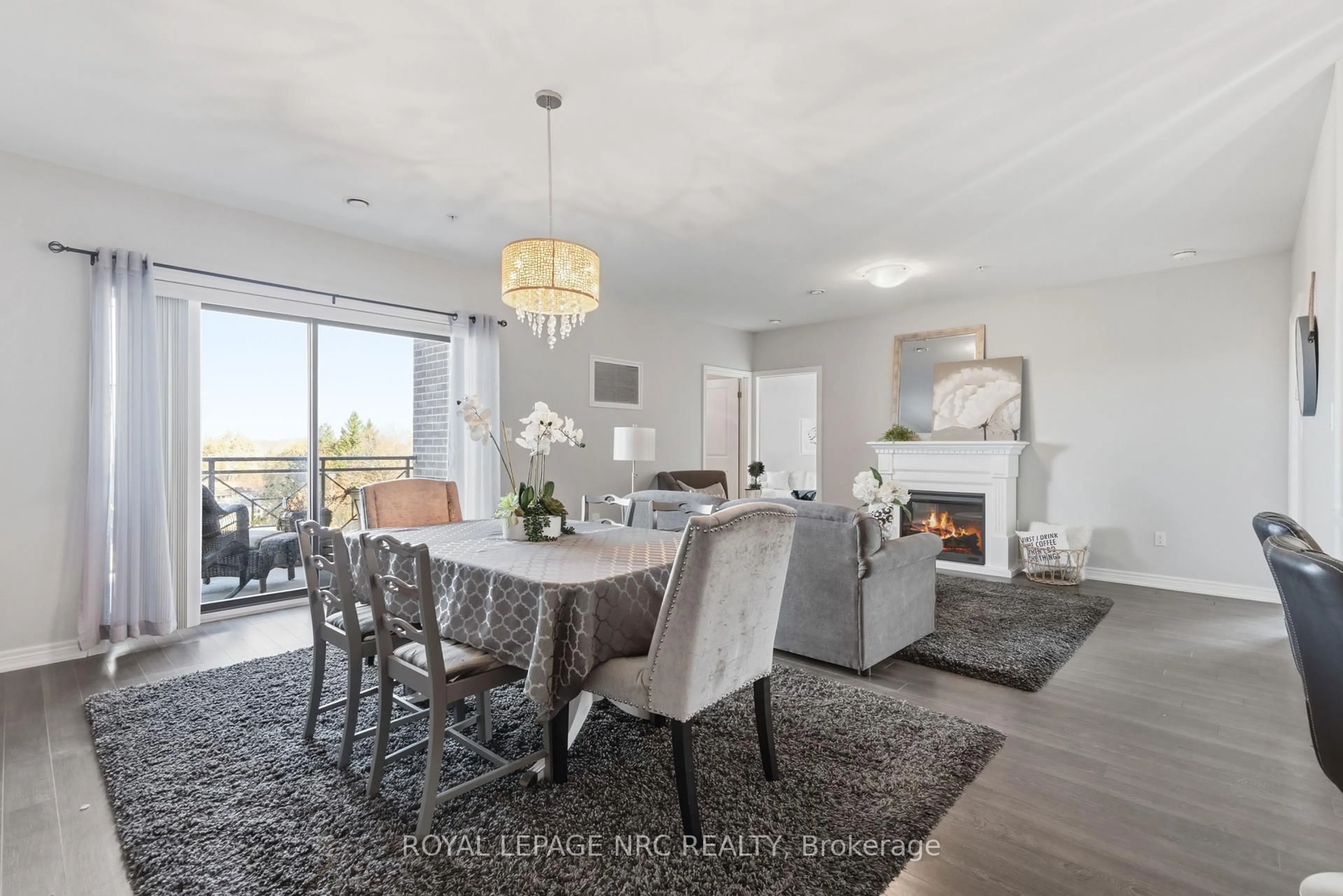 Dining room, unknown for 379 Scott St #401, St. Catharines Ontario L2M 3W2