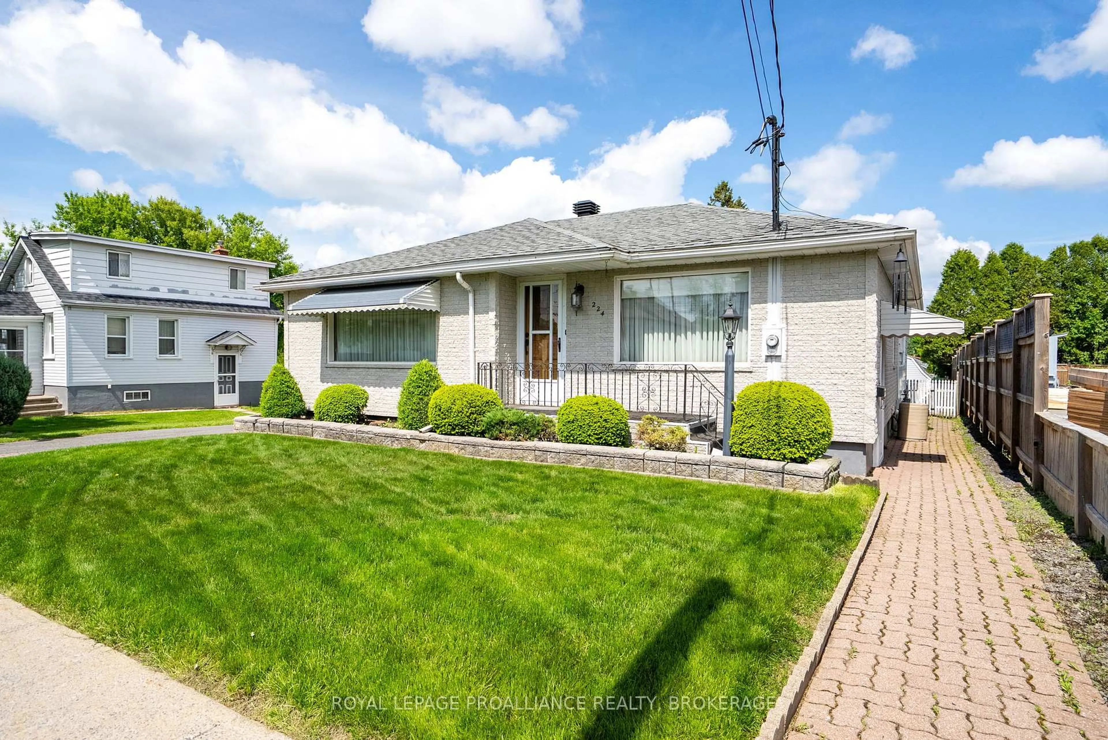 Home with vinyl exterior material, street for 224 Danis Ave, Cornwall Ontario K6H 5E7